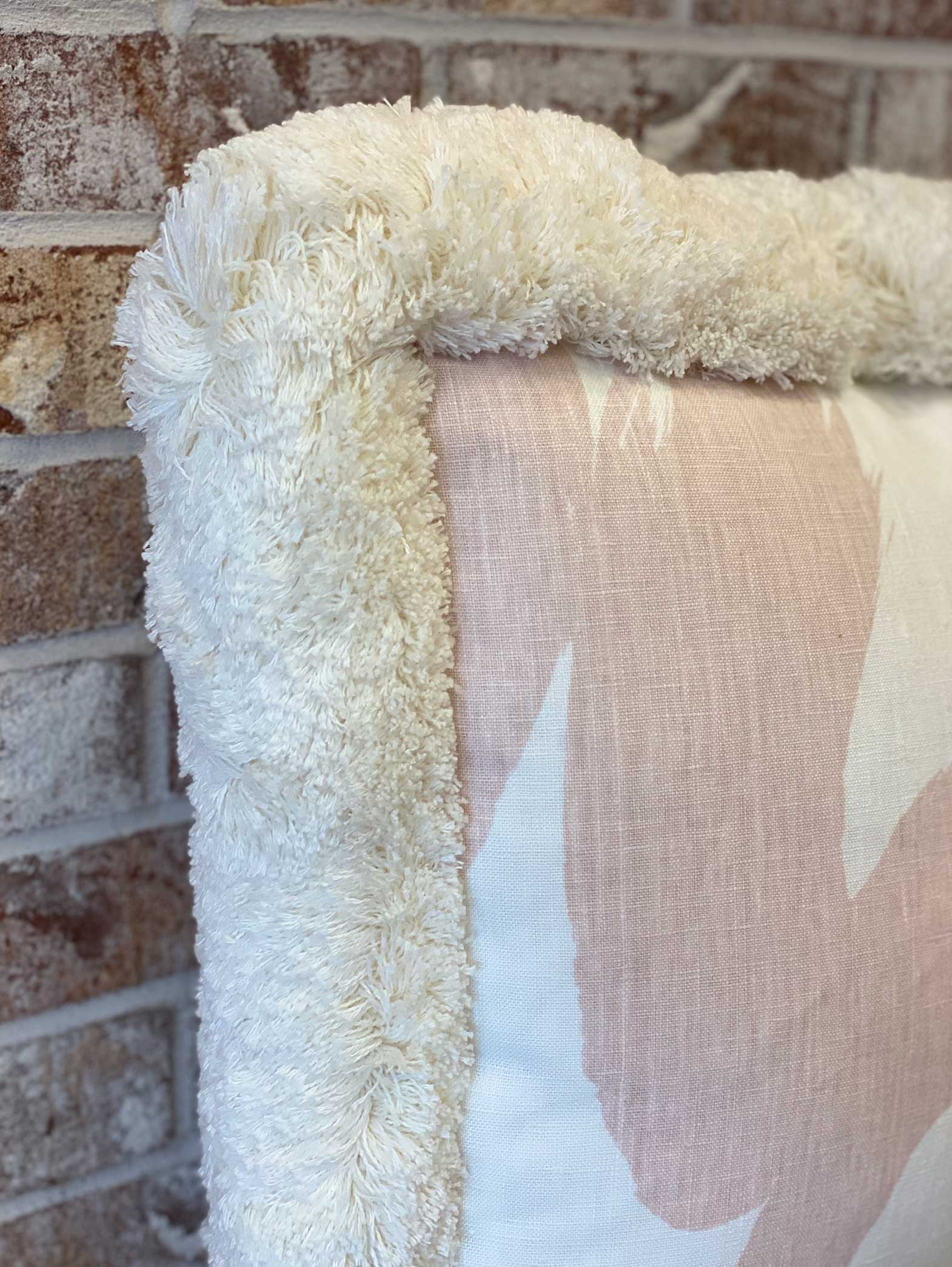 10-blush-pillows2