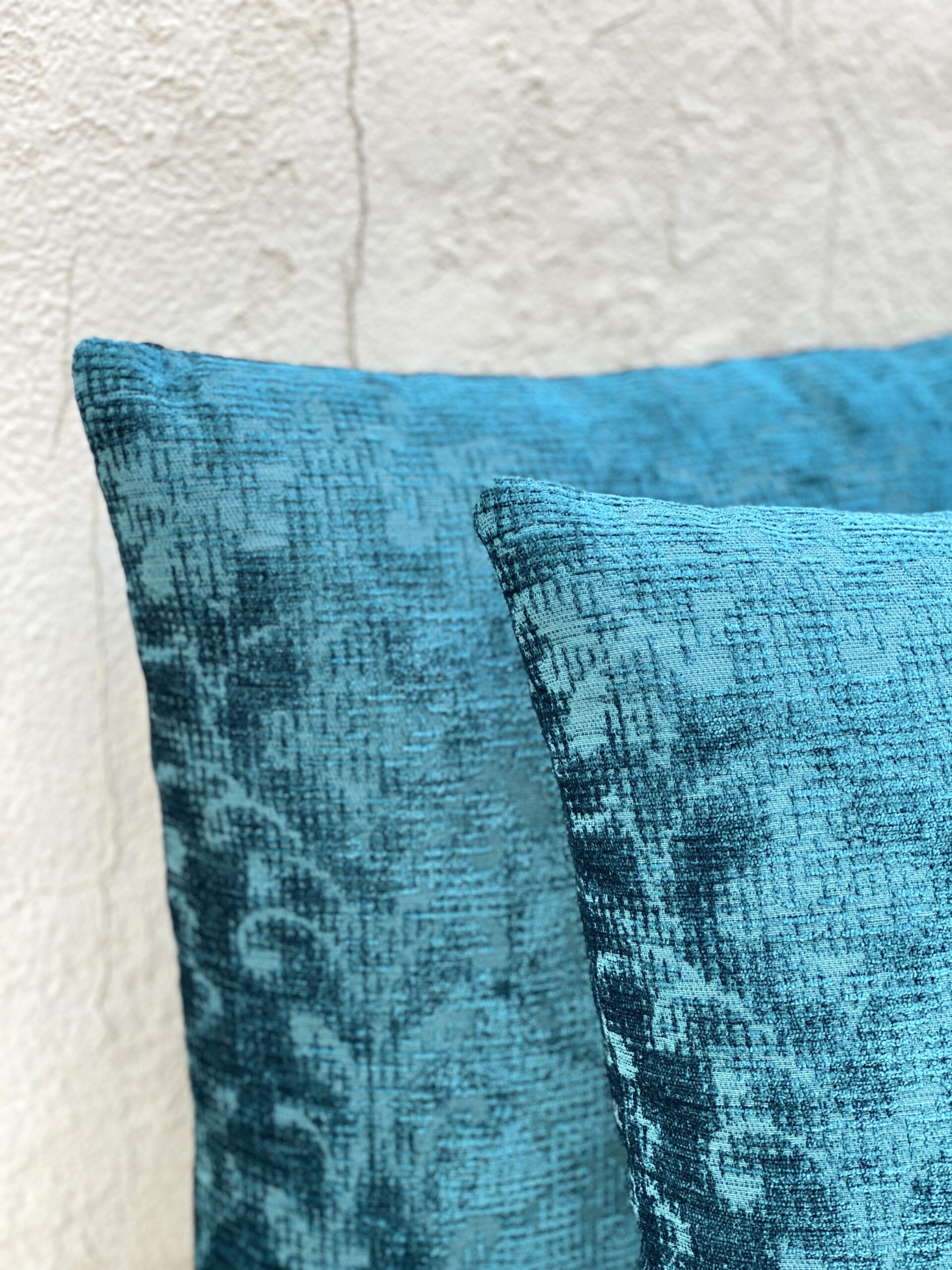 Maxwell Juggle Pillows