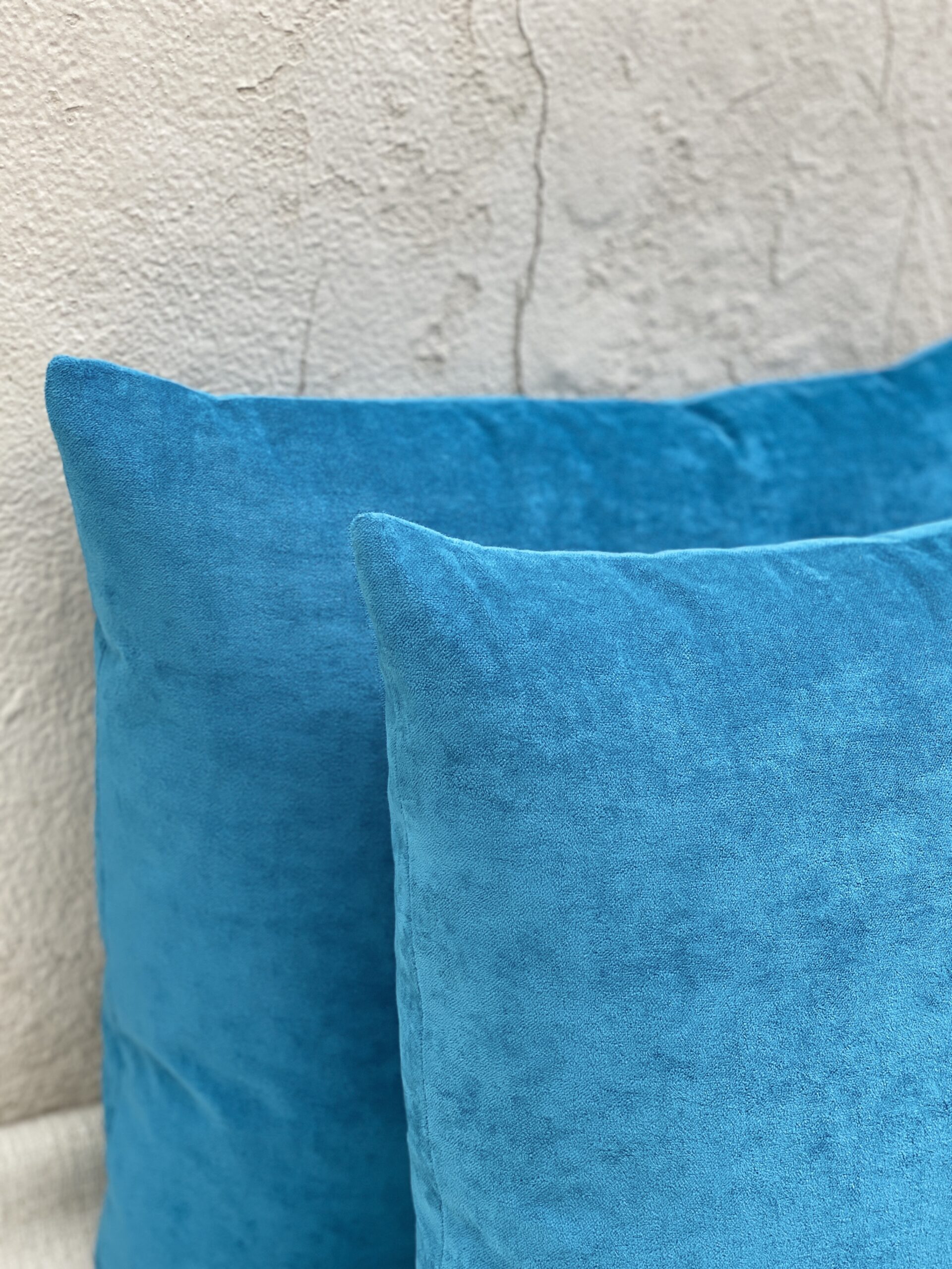Kirkby Crush Pillows