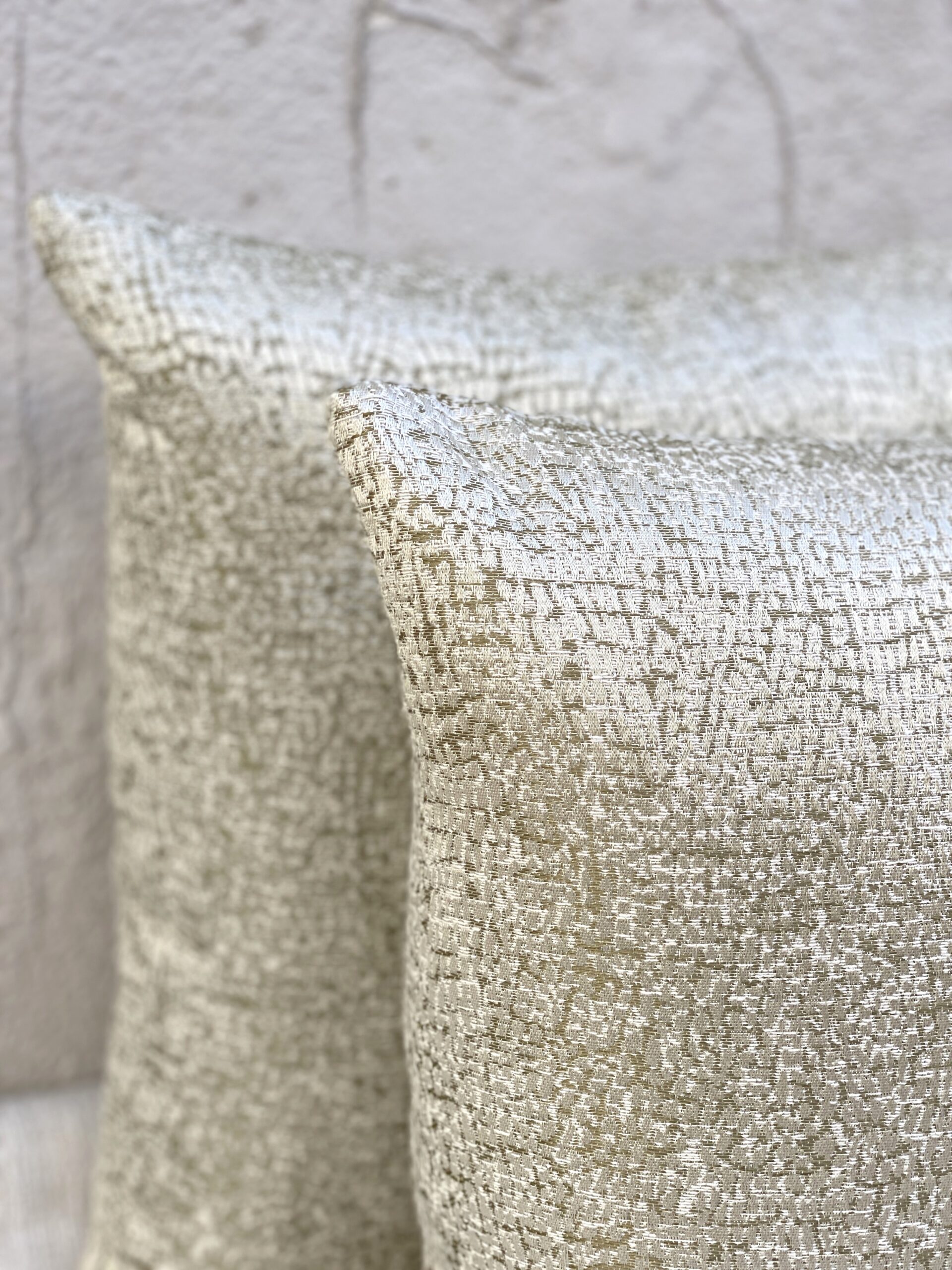 Marcus Williams Itasca Pillows