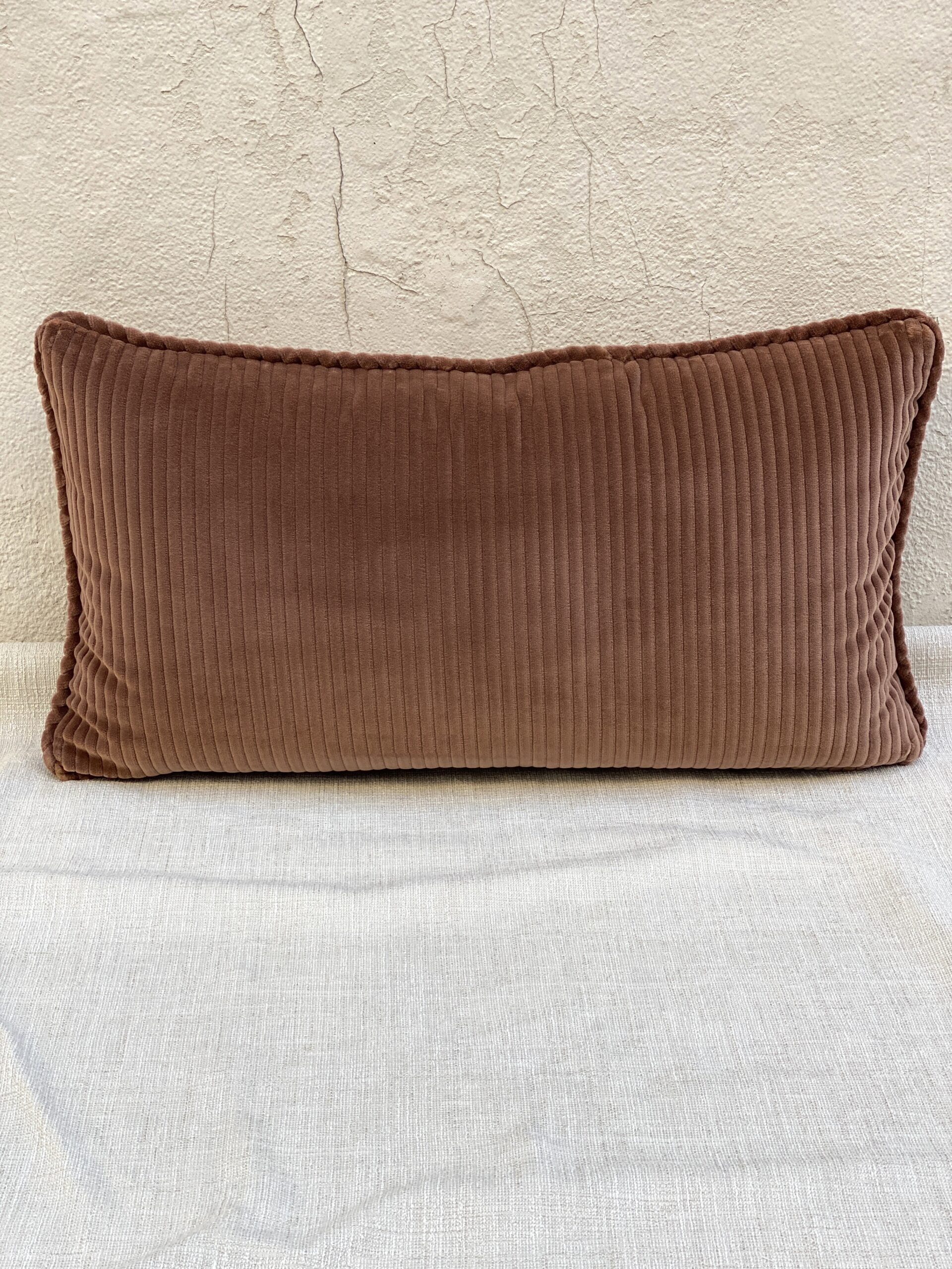Kirkby Sculpt Pillows