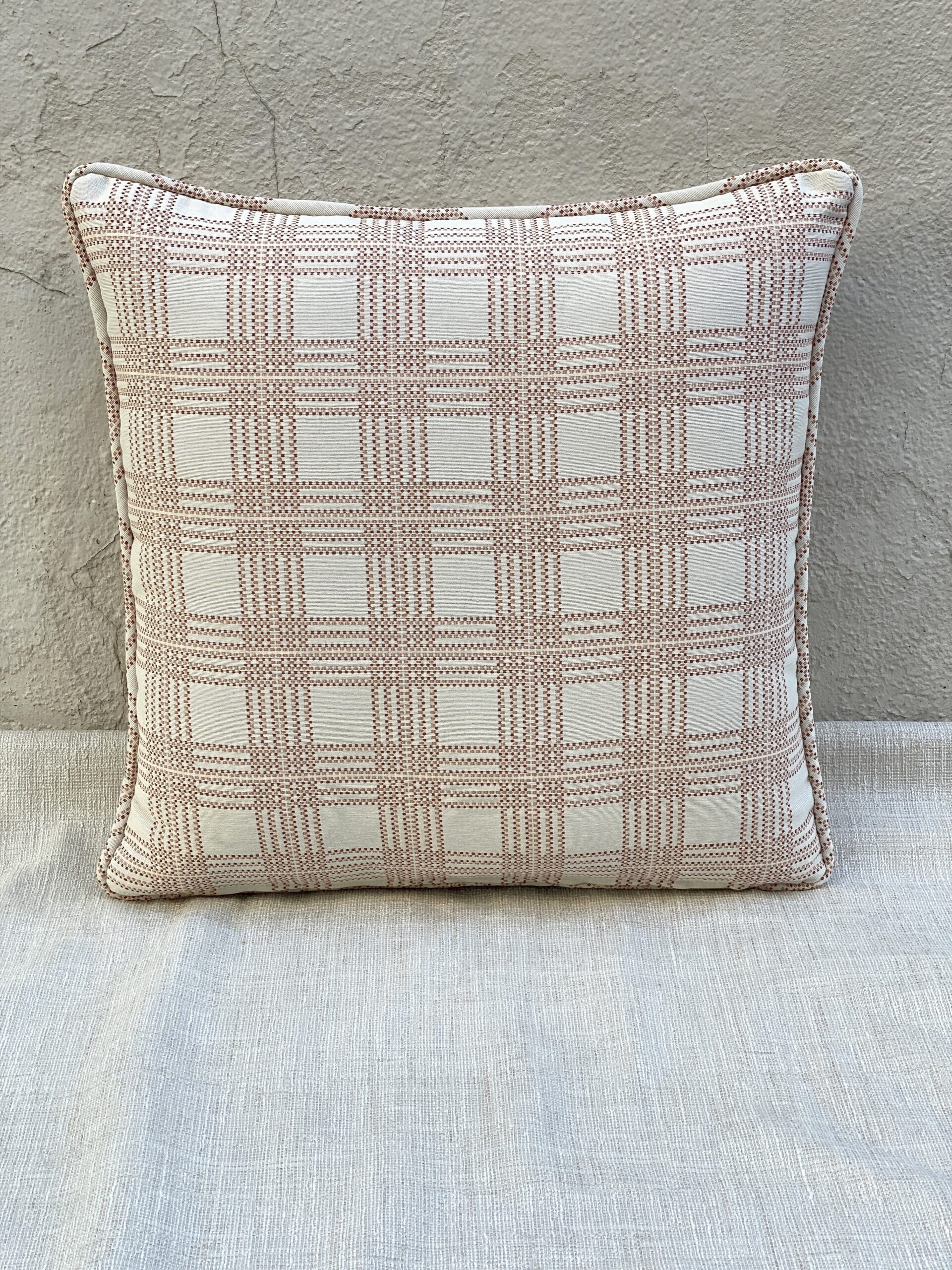 Hickory White 6804 Pillows
