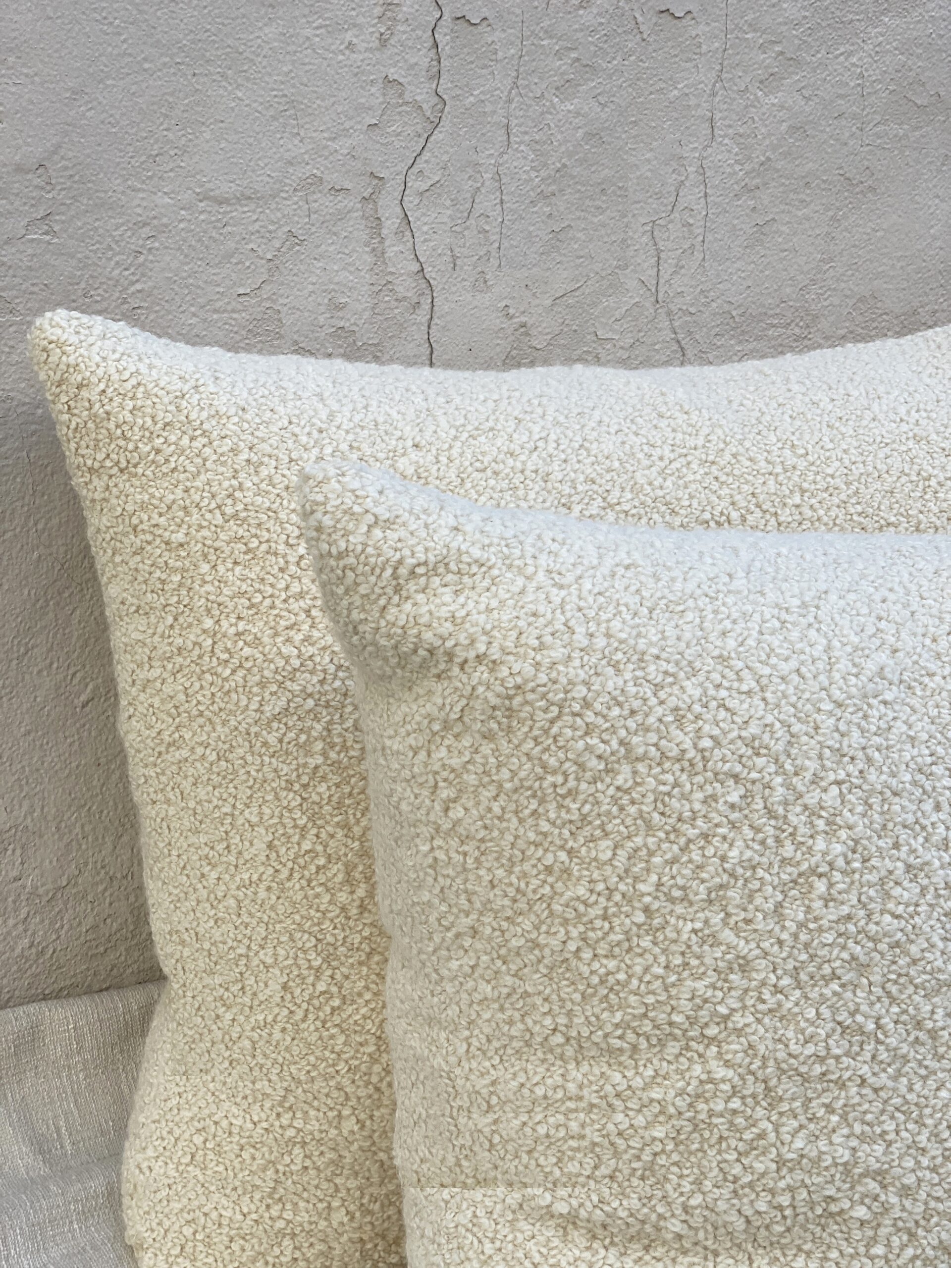 Dedar Artemidor Pillows
