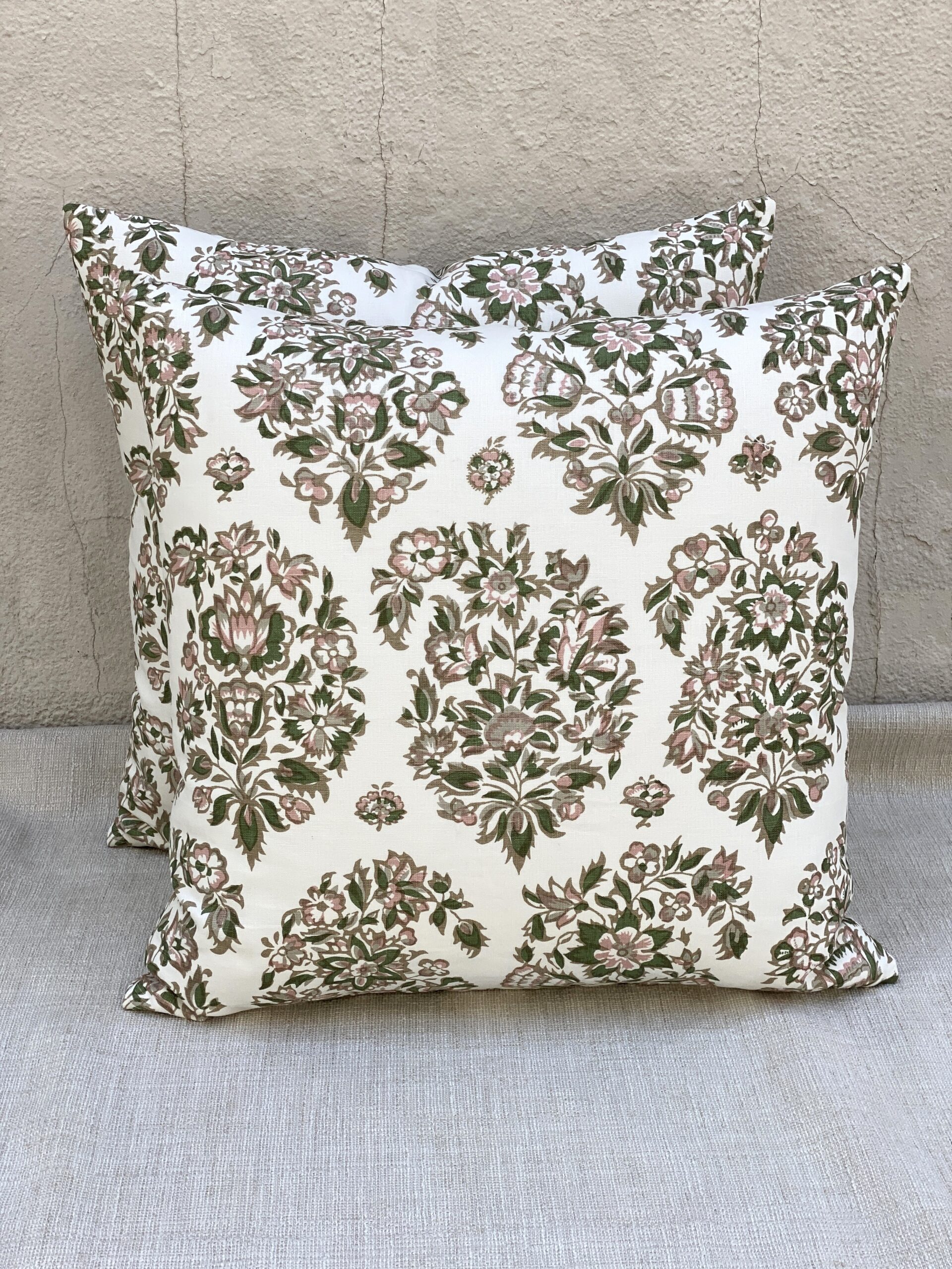 Namay Samay Janna Pillows