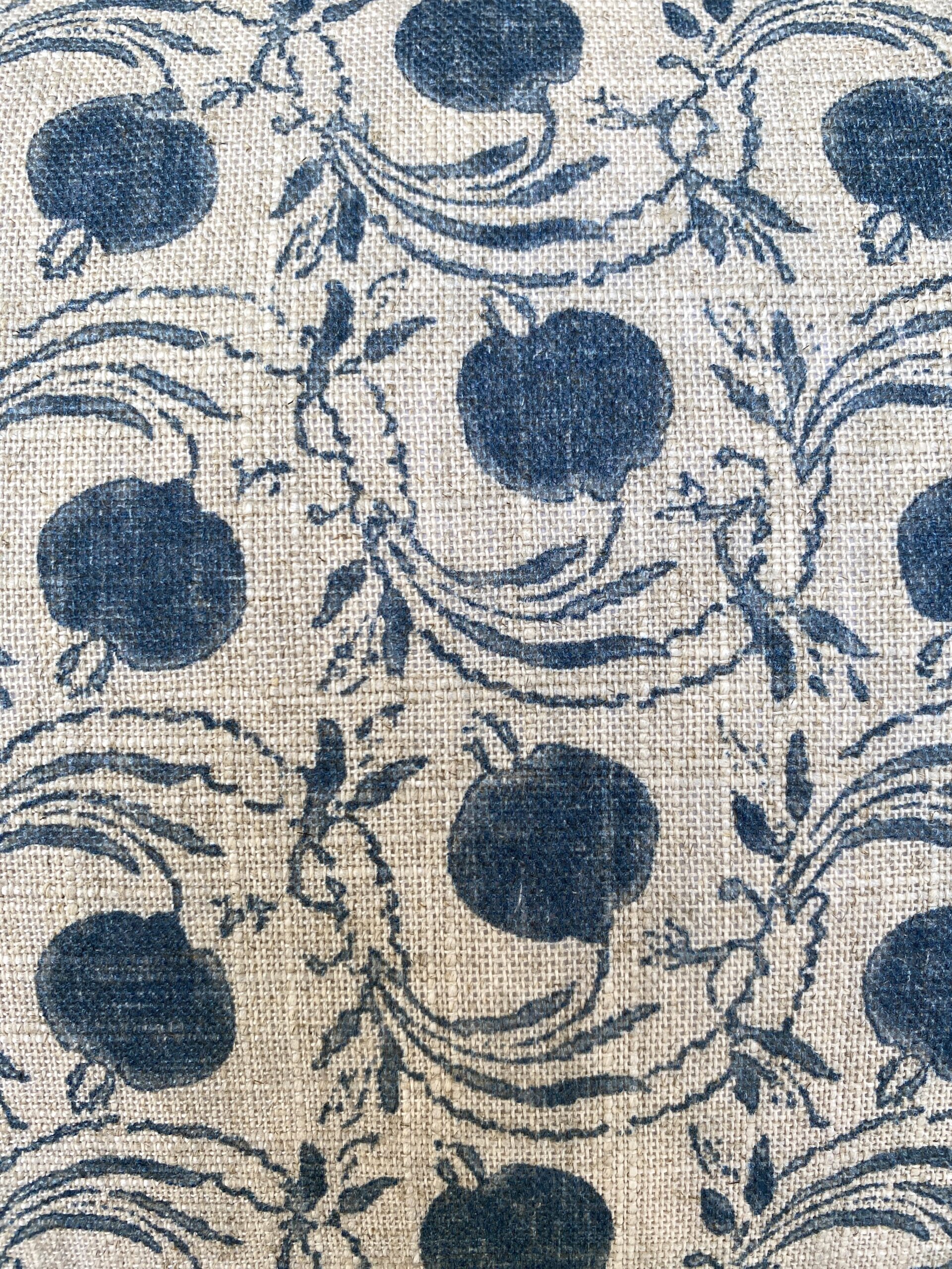 Highland House HH8-0253 Pillows