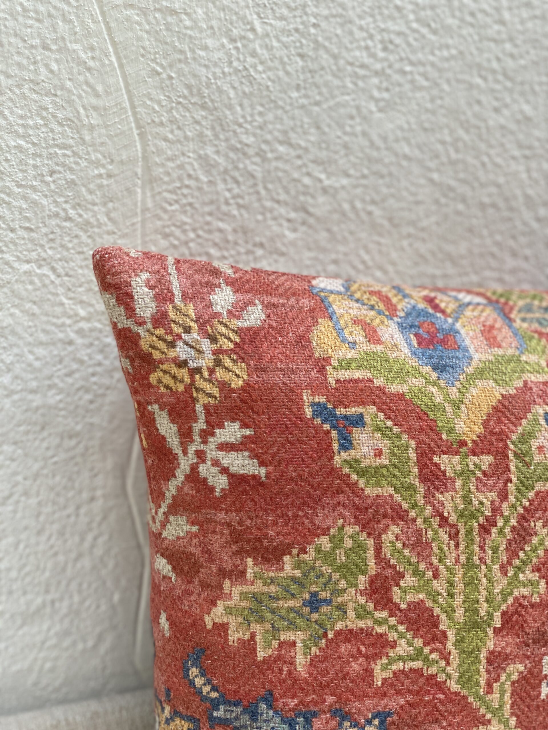 Cowtan & Tout Floriana Velvet Pillows