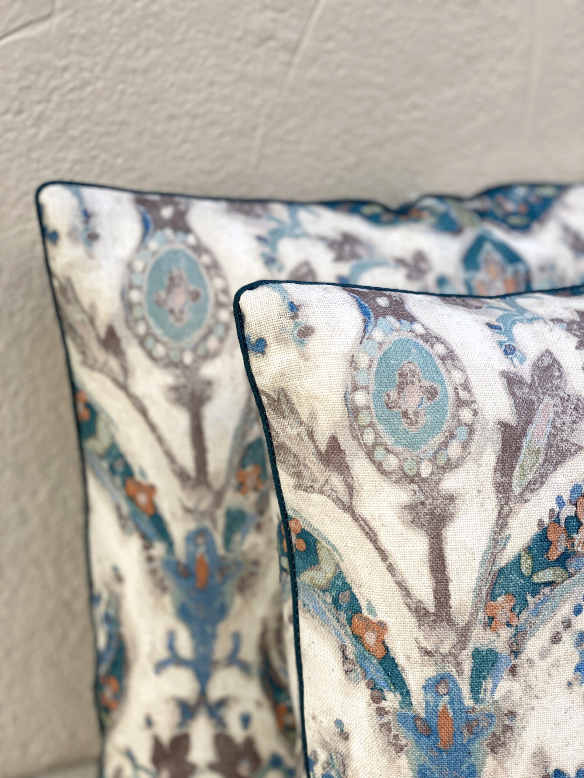 Colefax & Fowler Yasamin Pillows