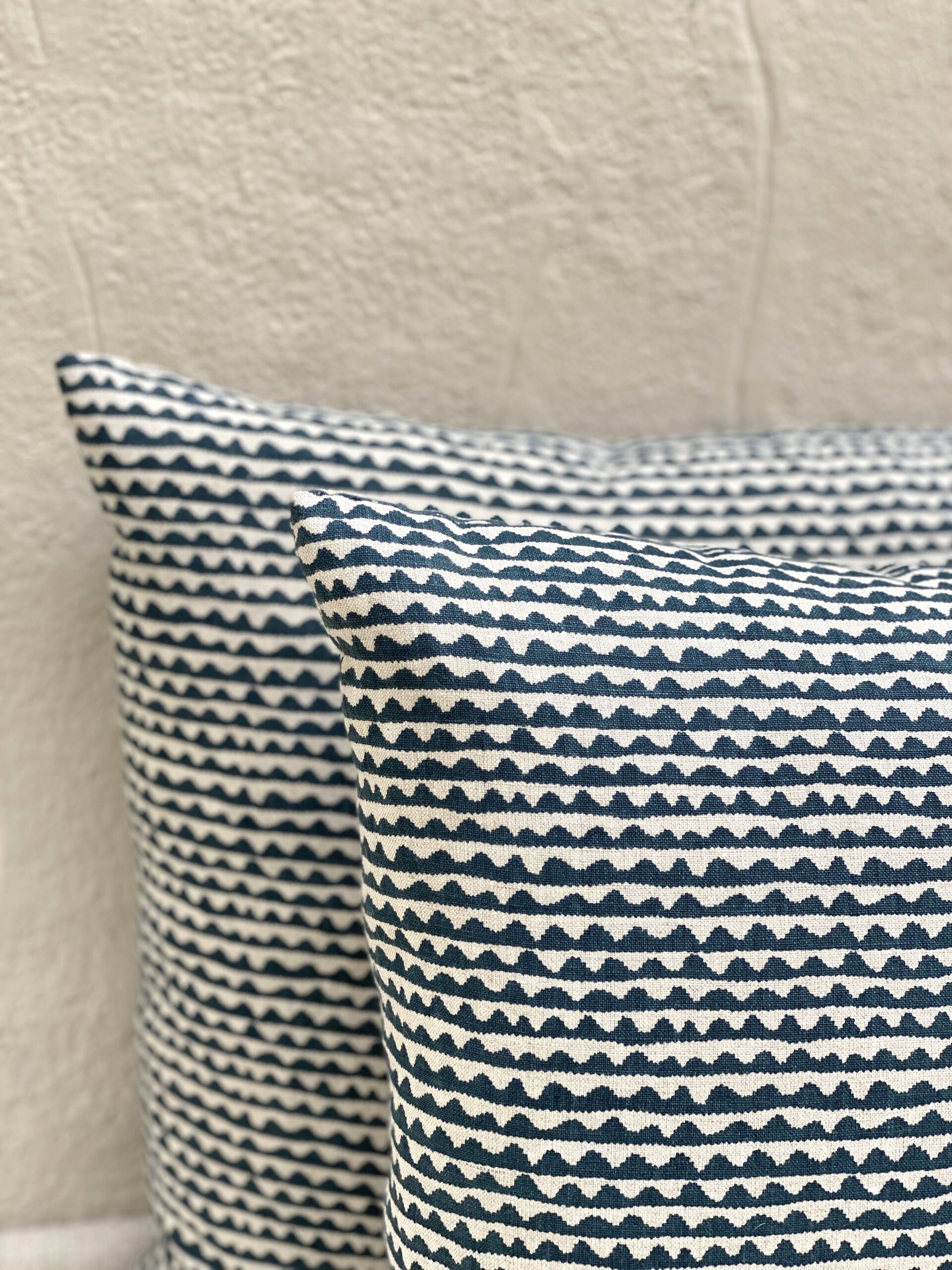 Walter G Mizu Pillows