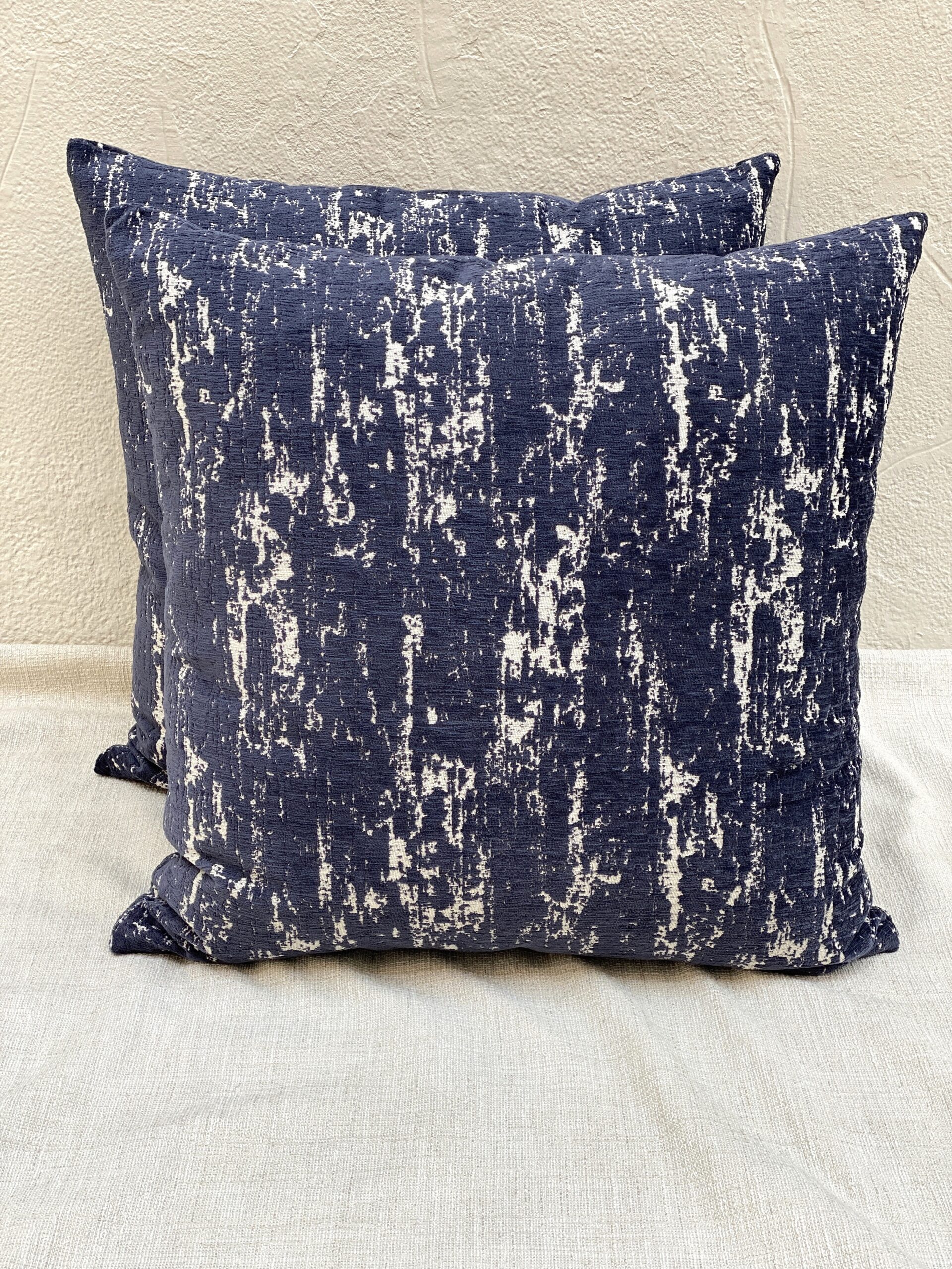 Stout Avignon Pillows