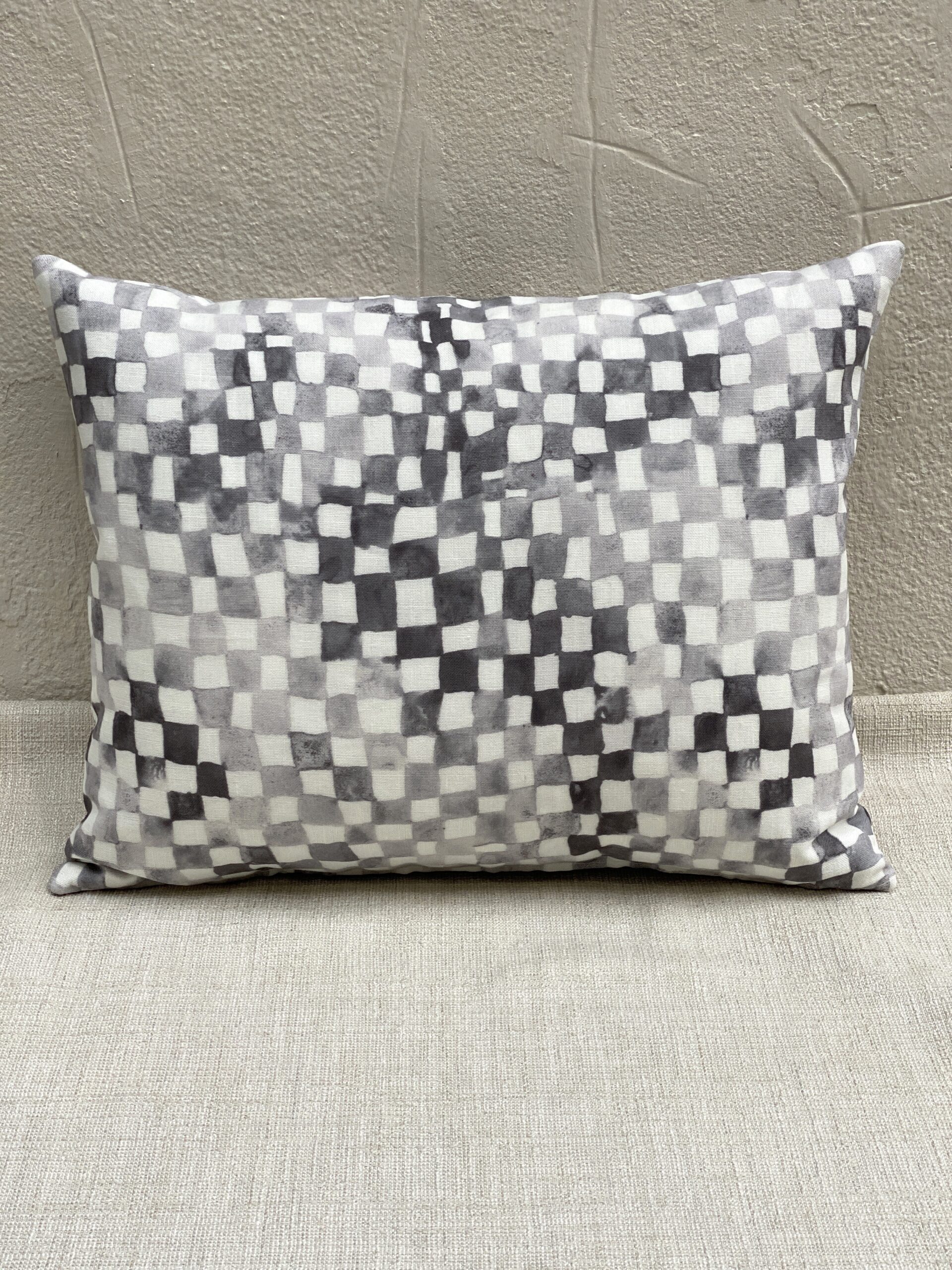 Eskayel Chess Grey Pillows
