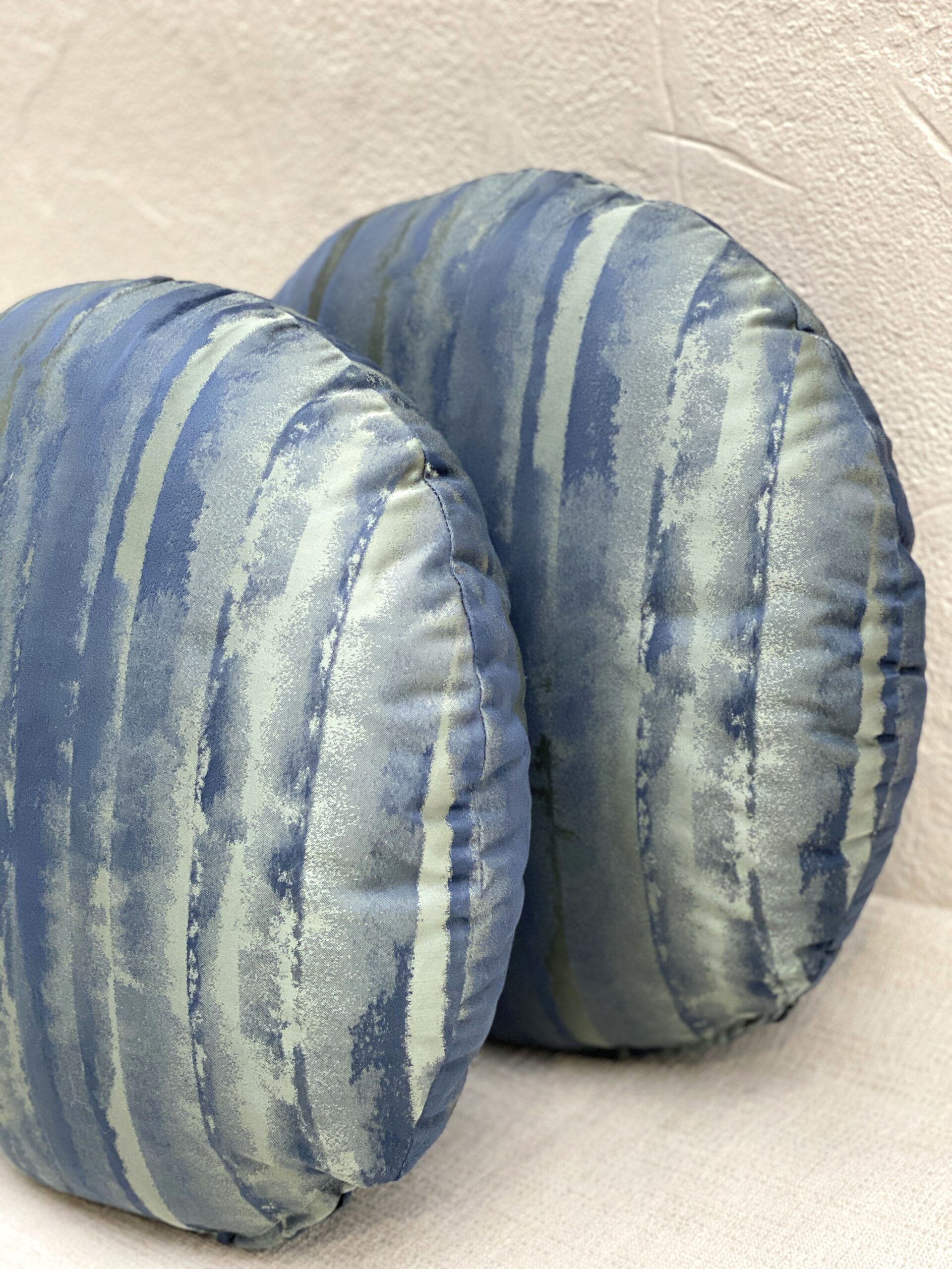 Sacho Allure Pillows