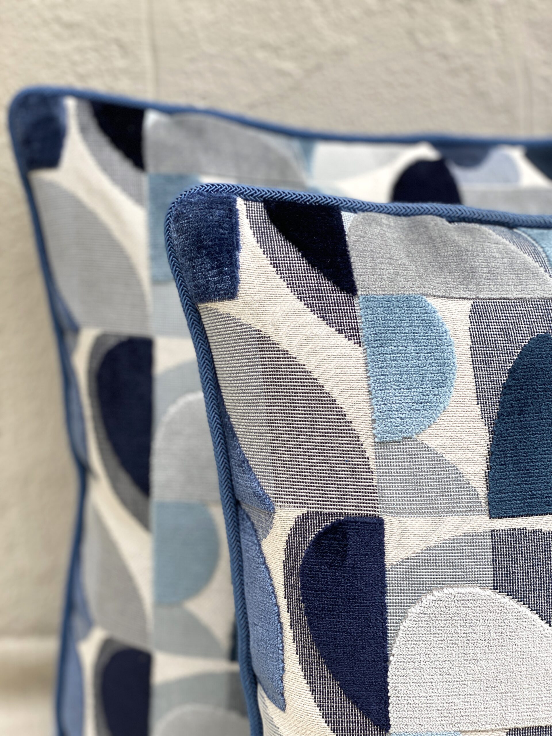 Kravet 36903 Pillows