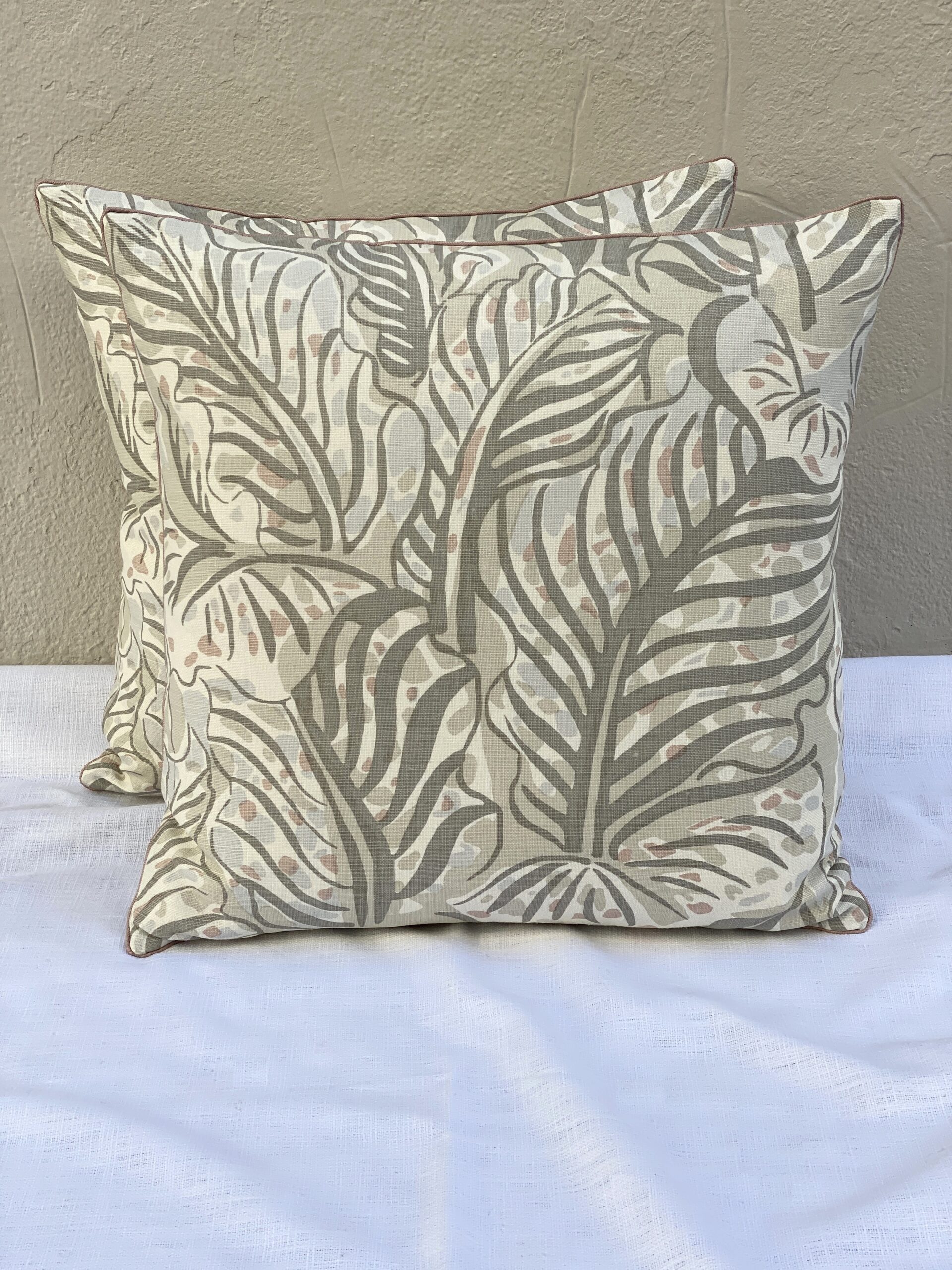 Christopher Farr Cloth Mille Feuilles Natural