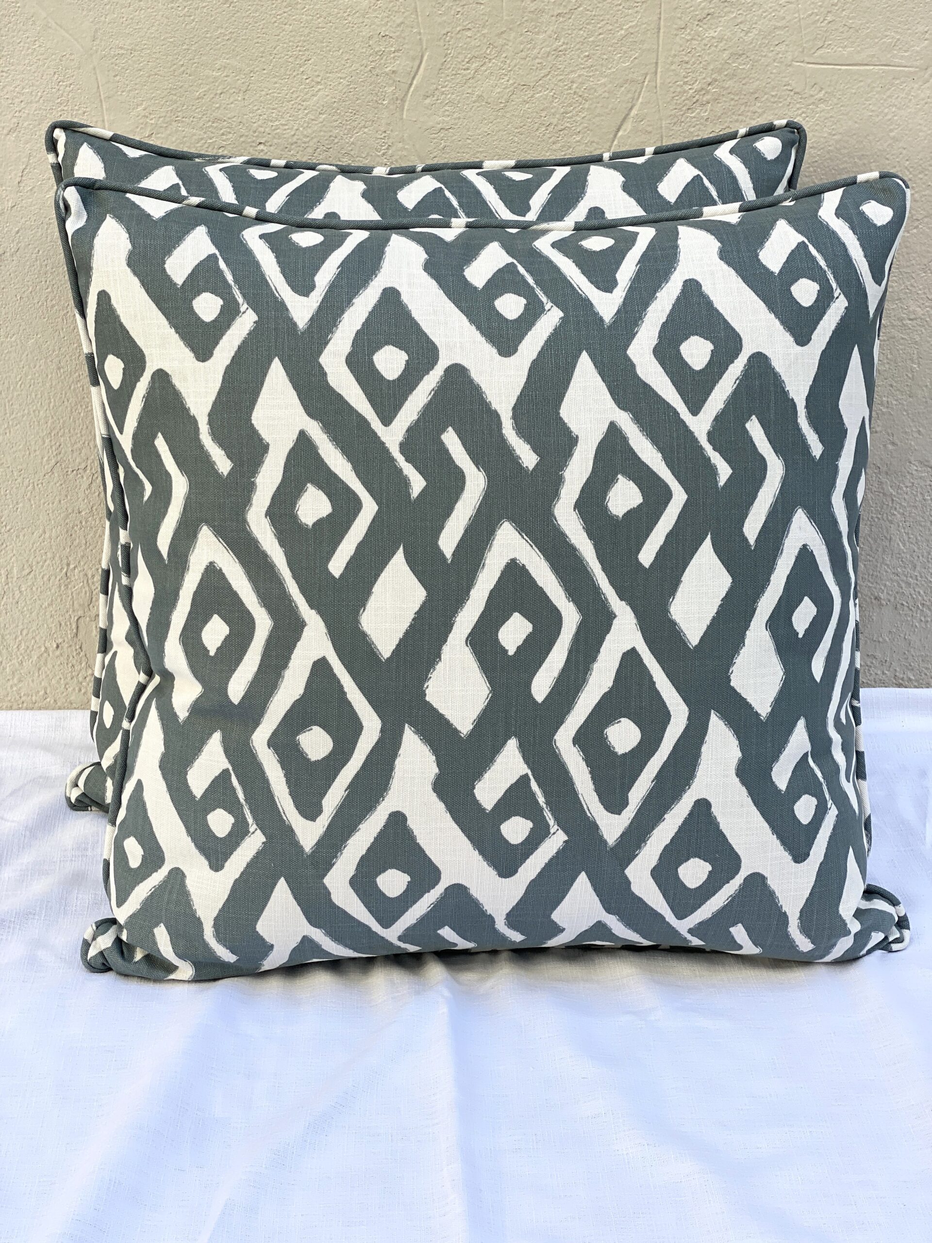 Fabricut Kuba Maze Pillows