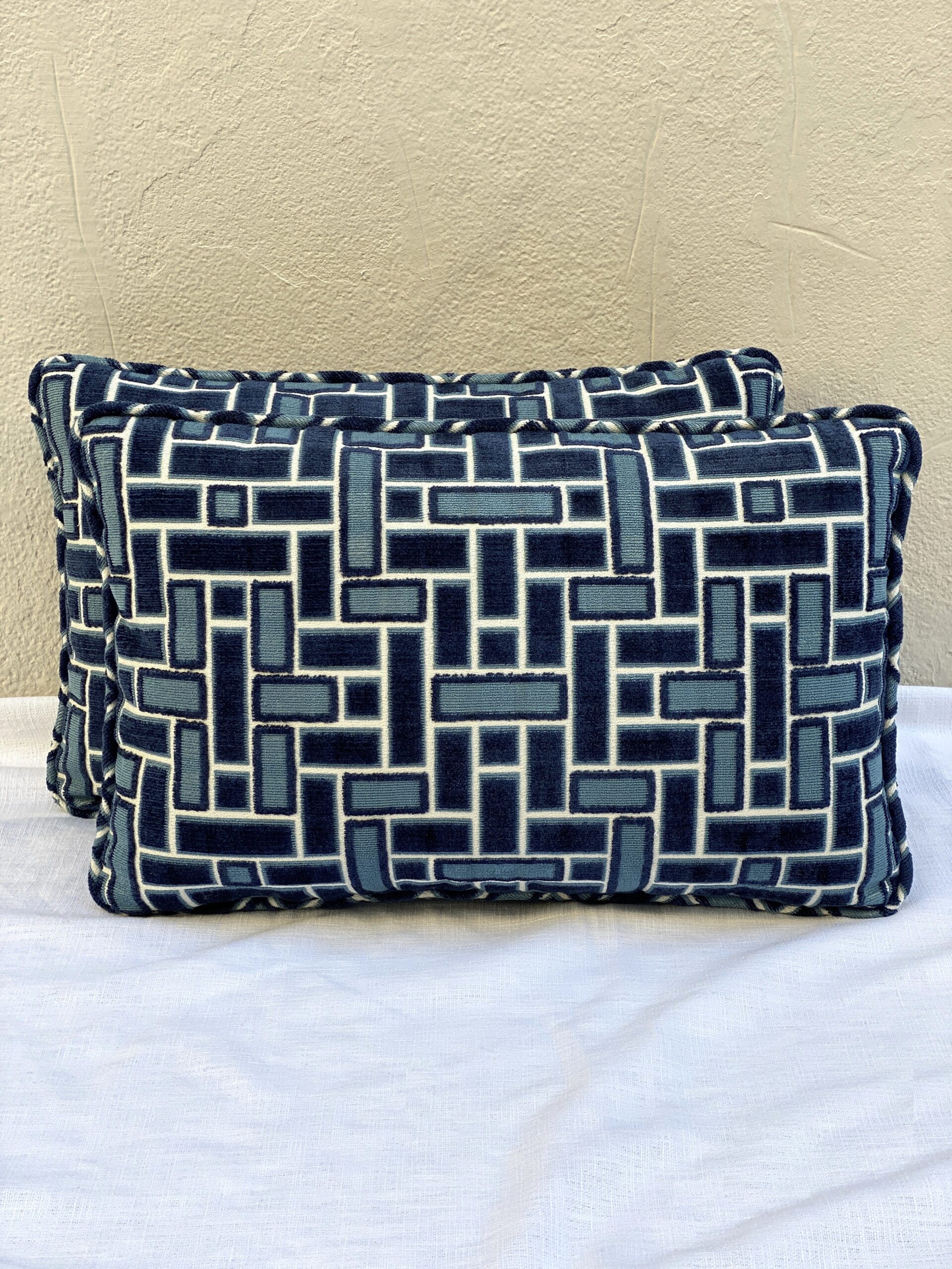 Architex Kismet Pillows