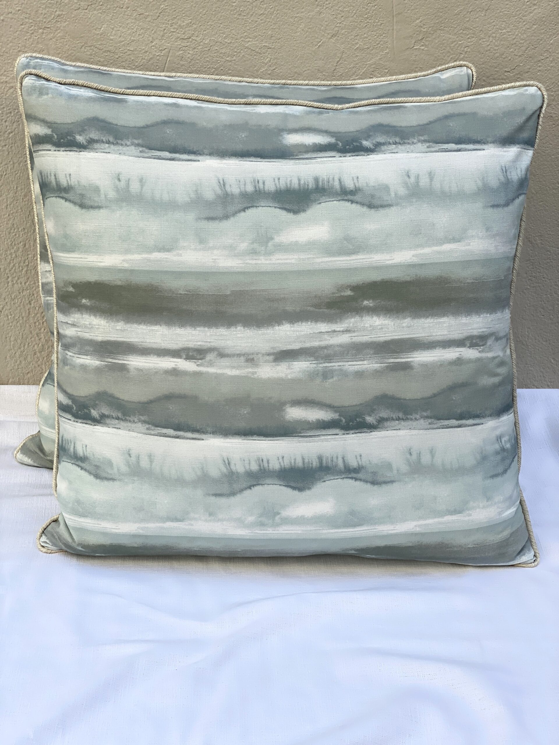 Stout Manmore Pillows