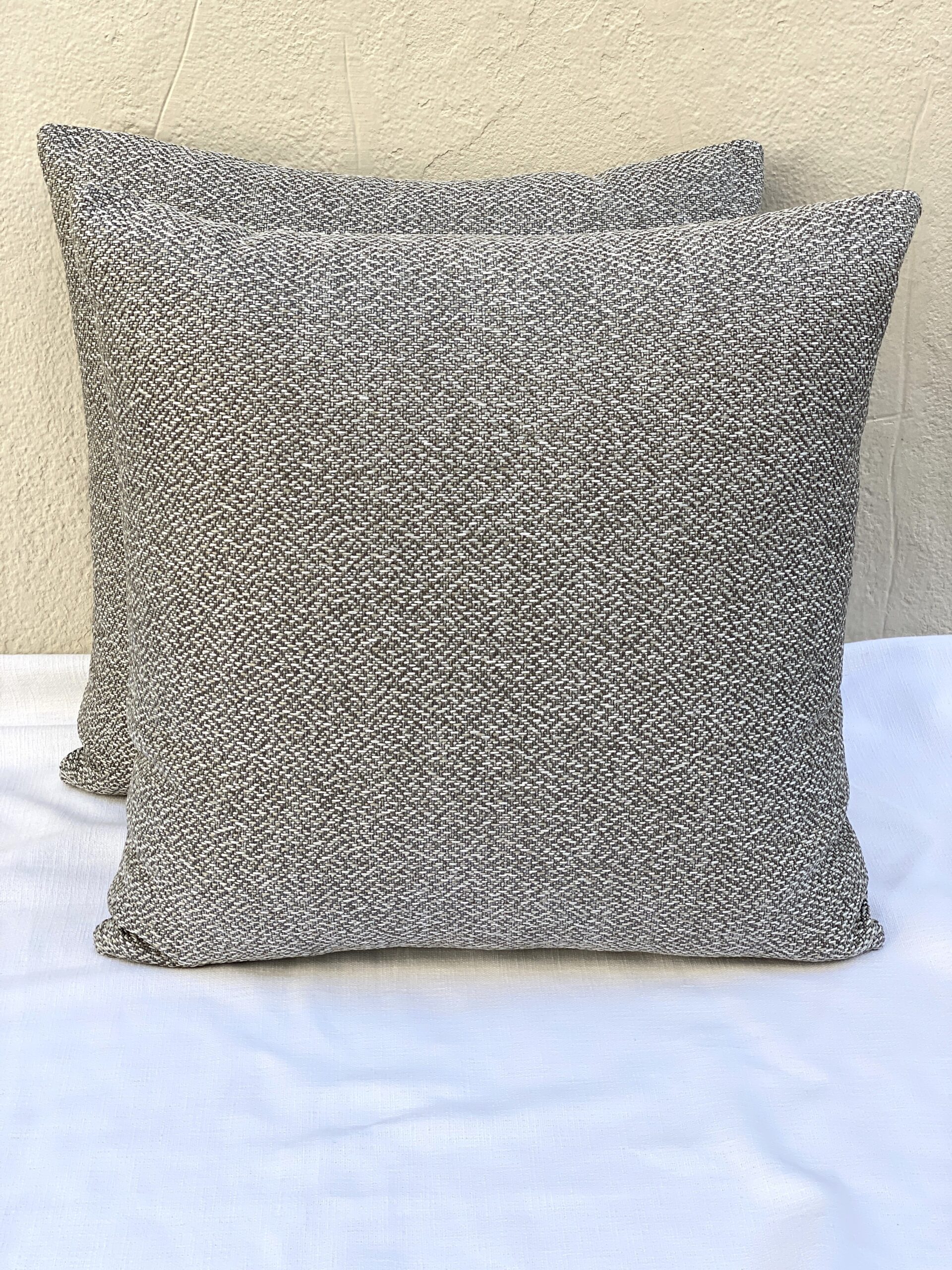 ROMO Suva Pillows
