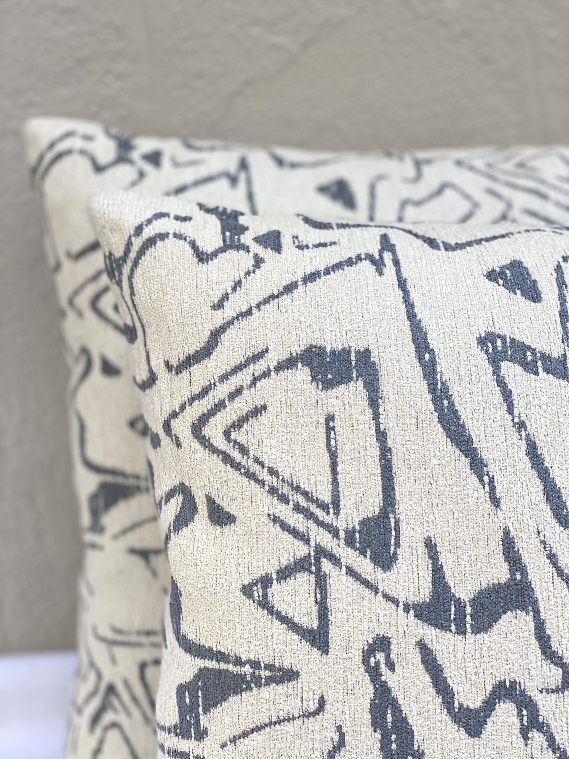 Kravet 34955 Pillows
