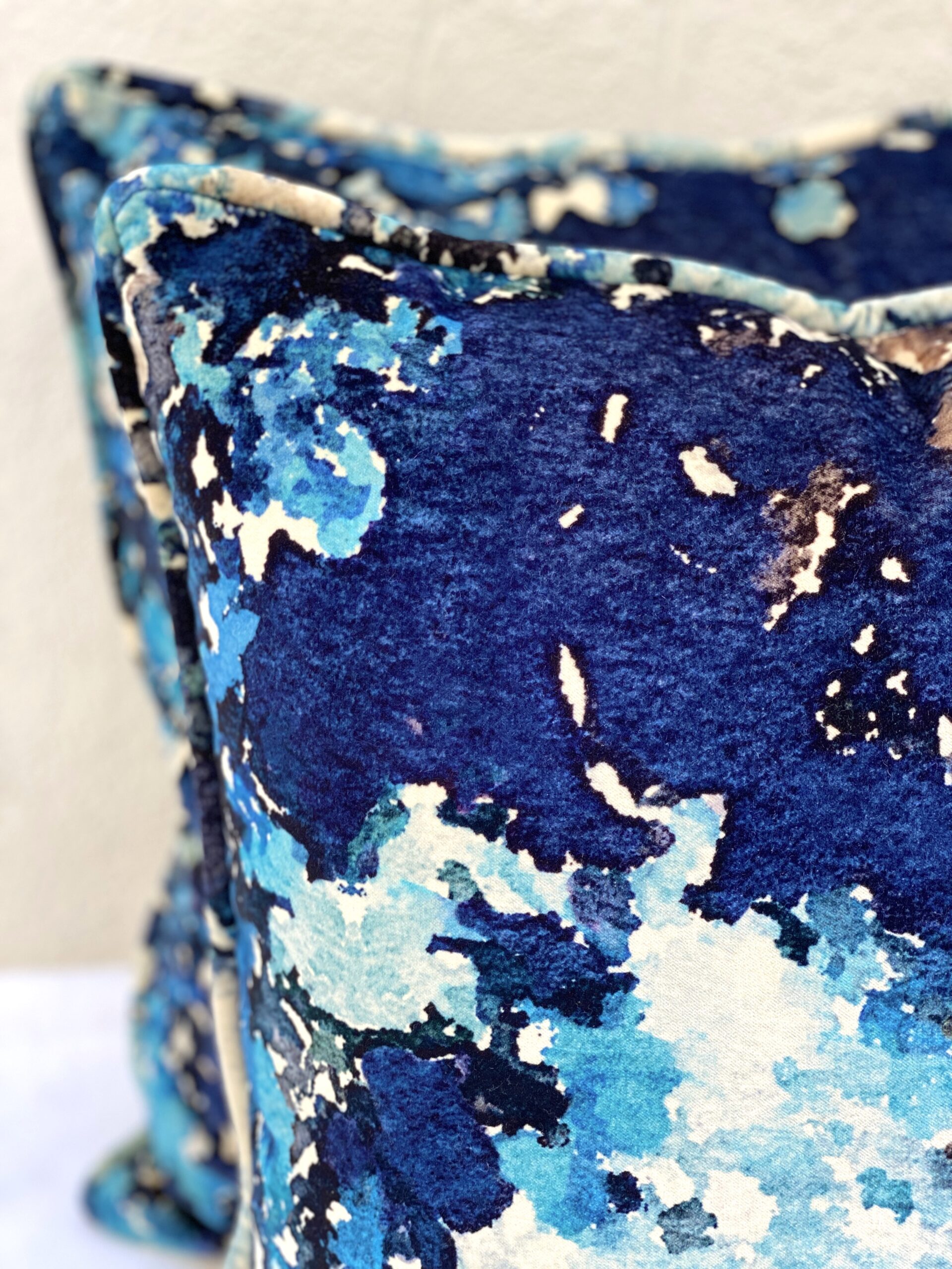 Imogen Heath Sophie Velvet Pillows
