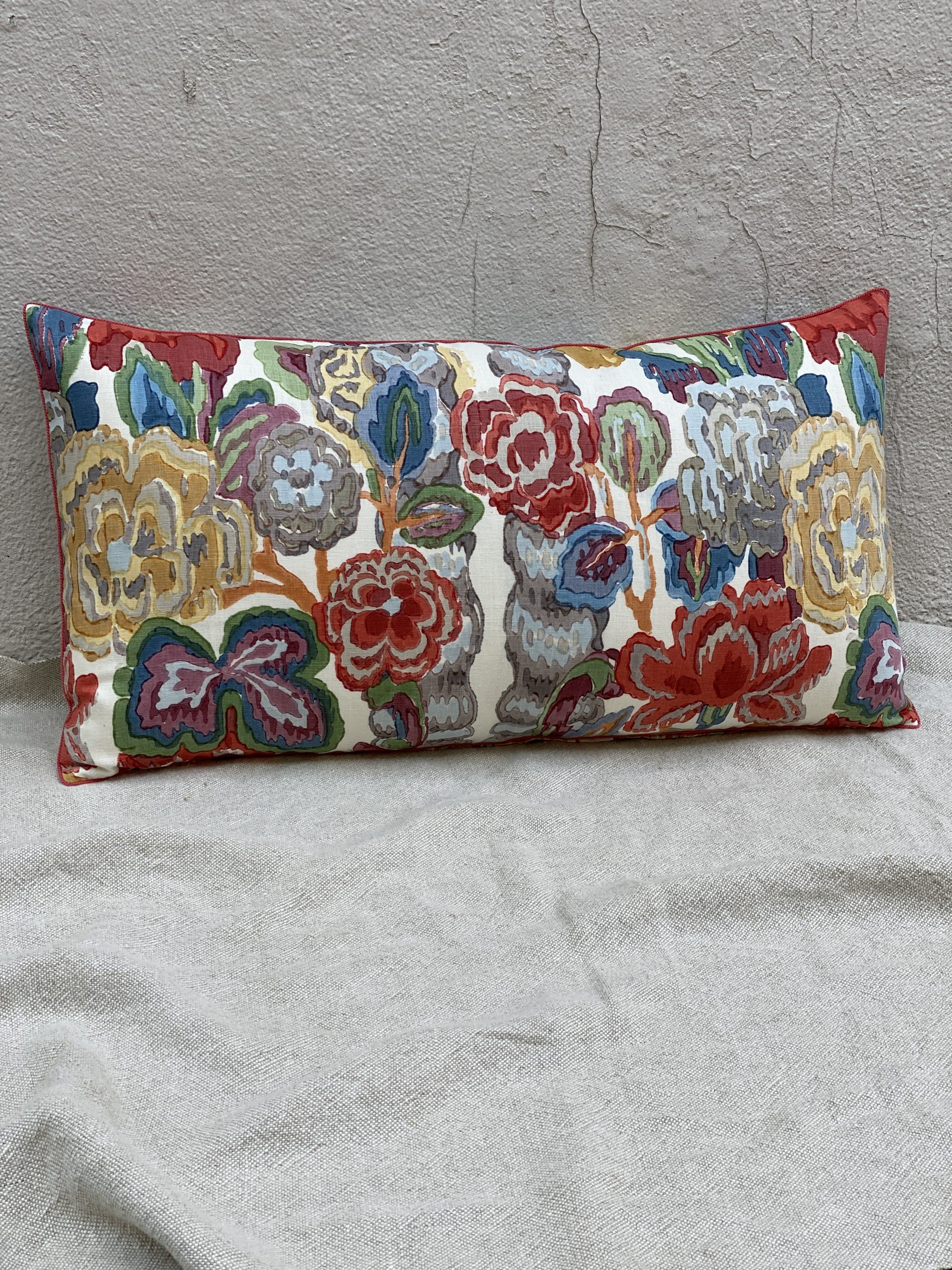 Cowtan & Tout Pillows