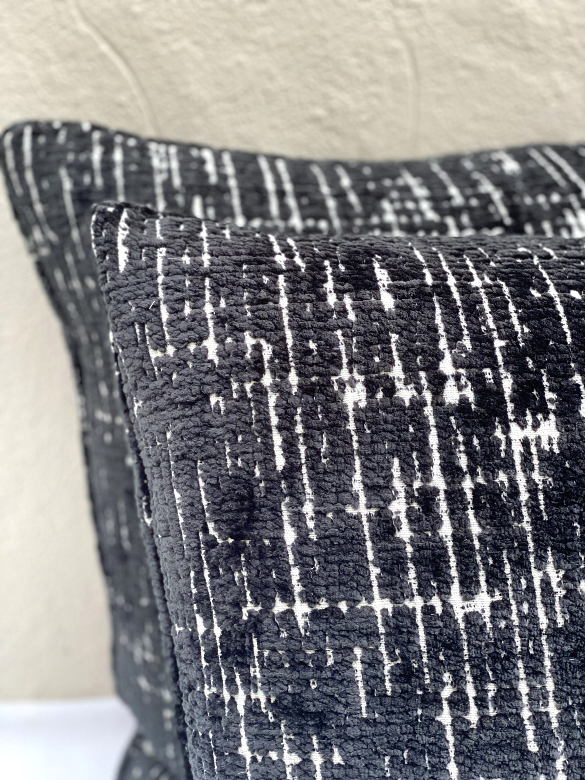 Metaphores Cocoon Pillows