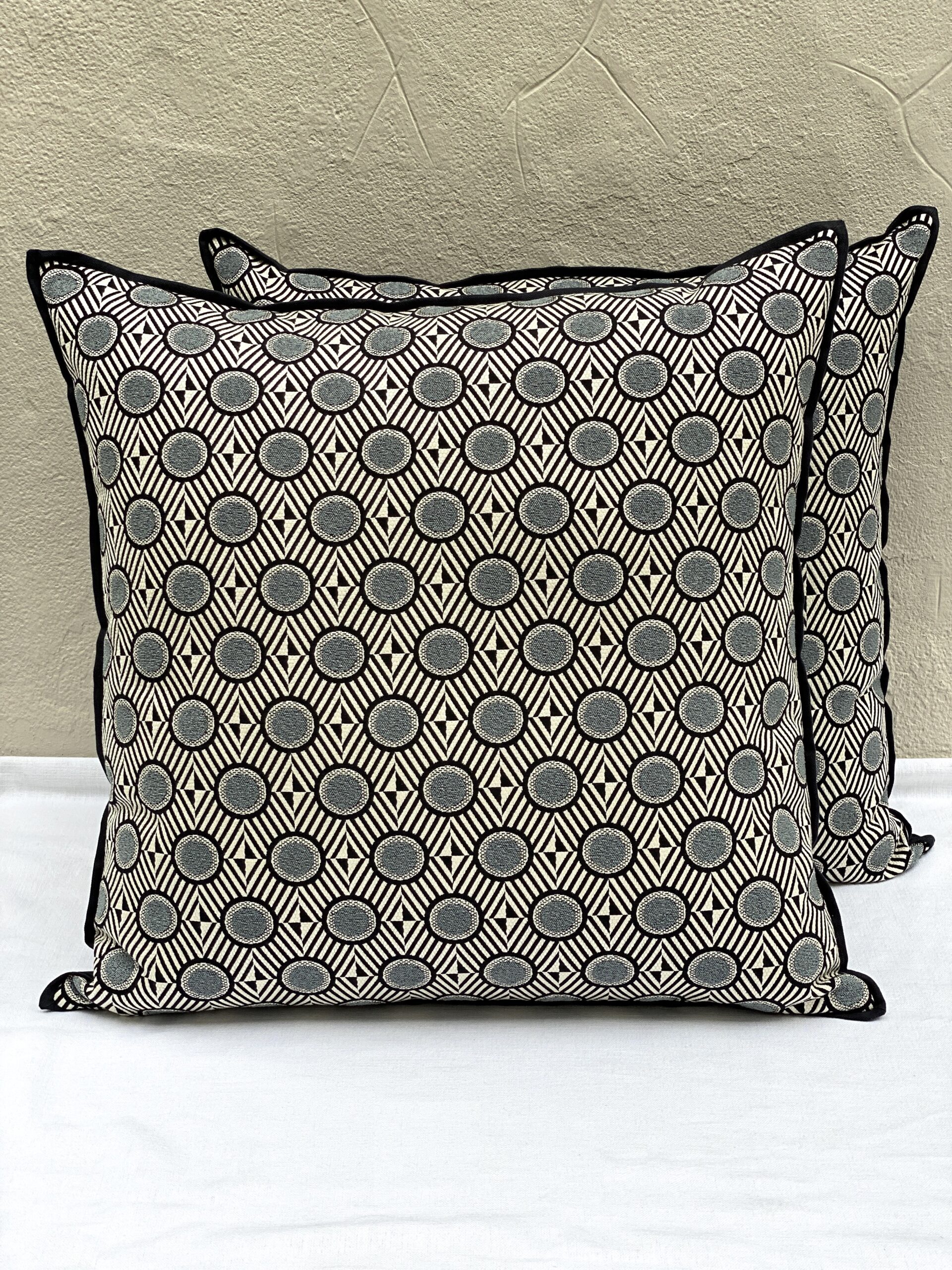 Gaston Y Daniela Morley Pillows