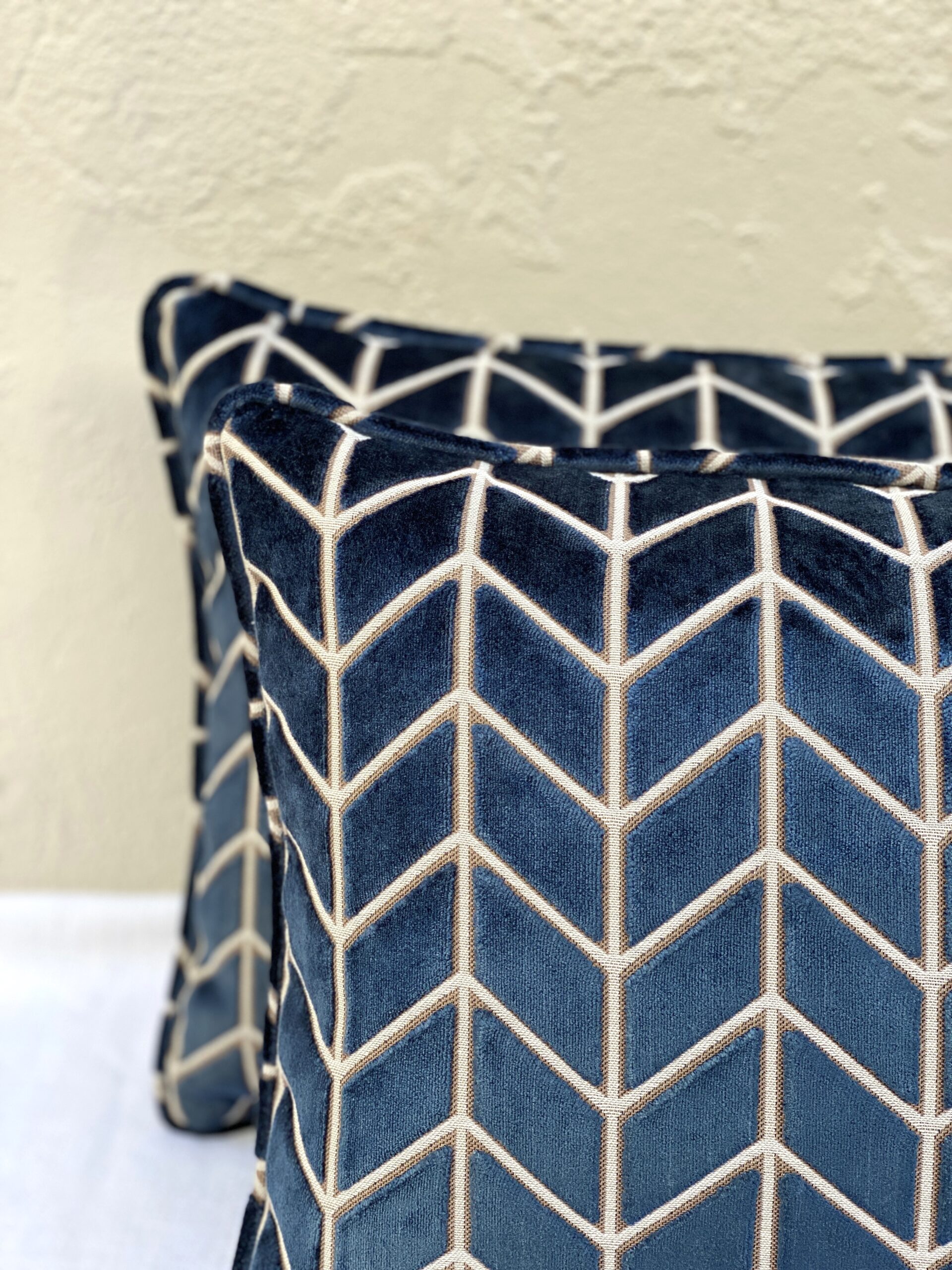 Harlequin Perplex Pillows