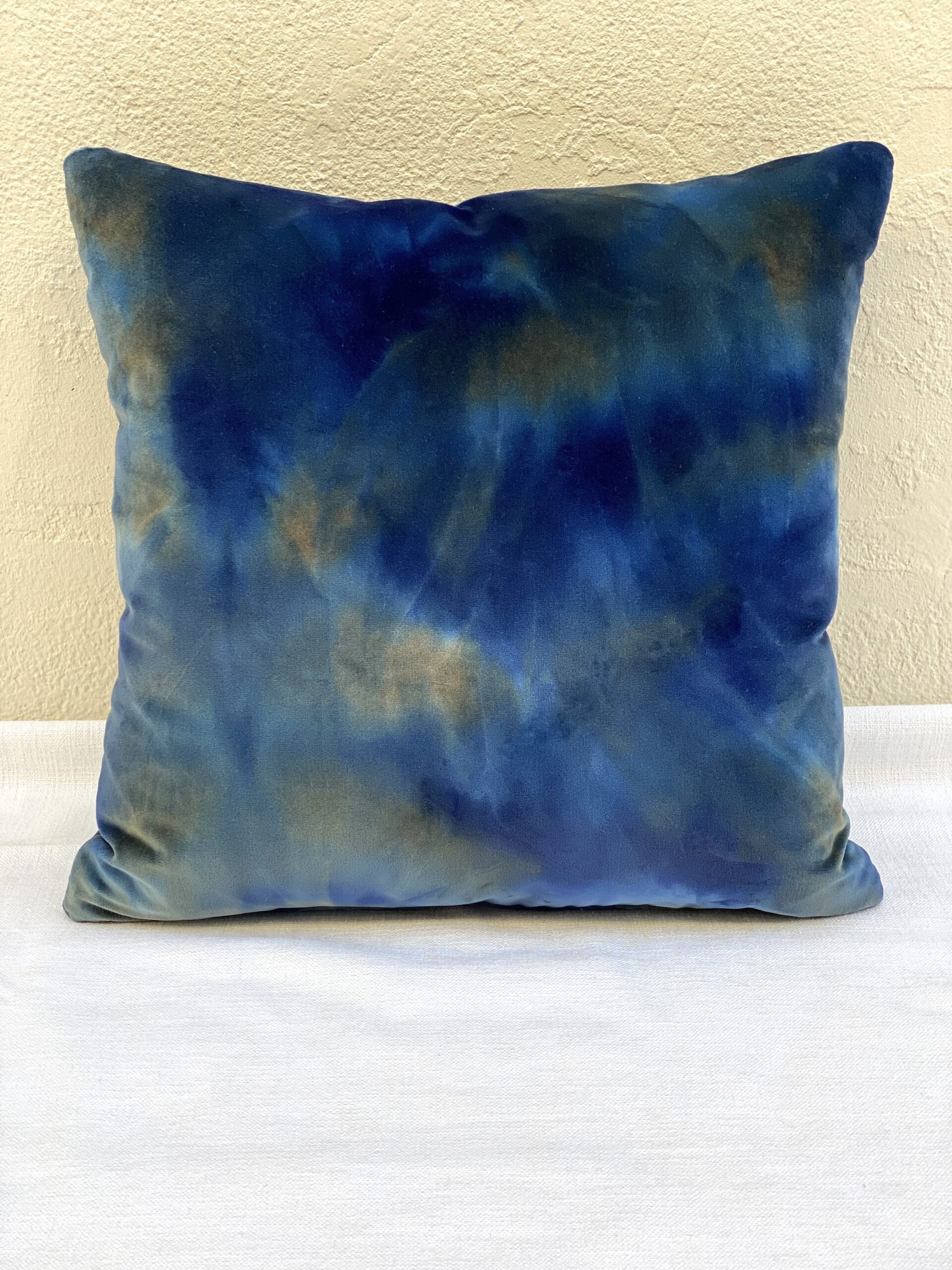 Brentano Chatoyance Pillows