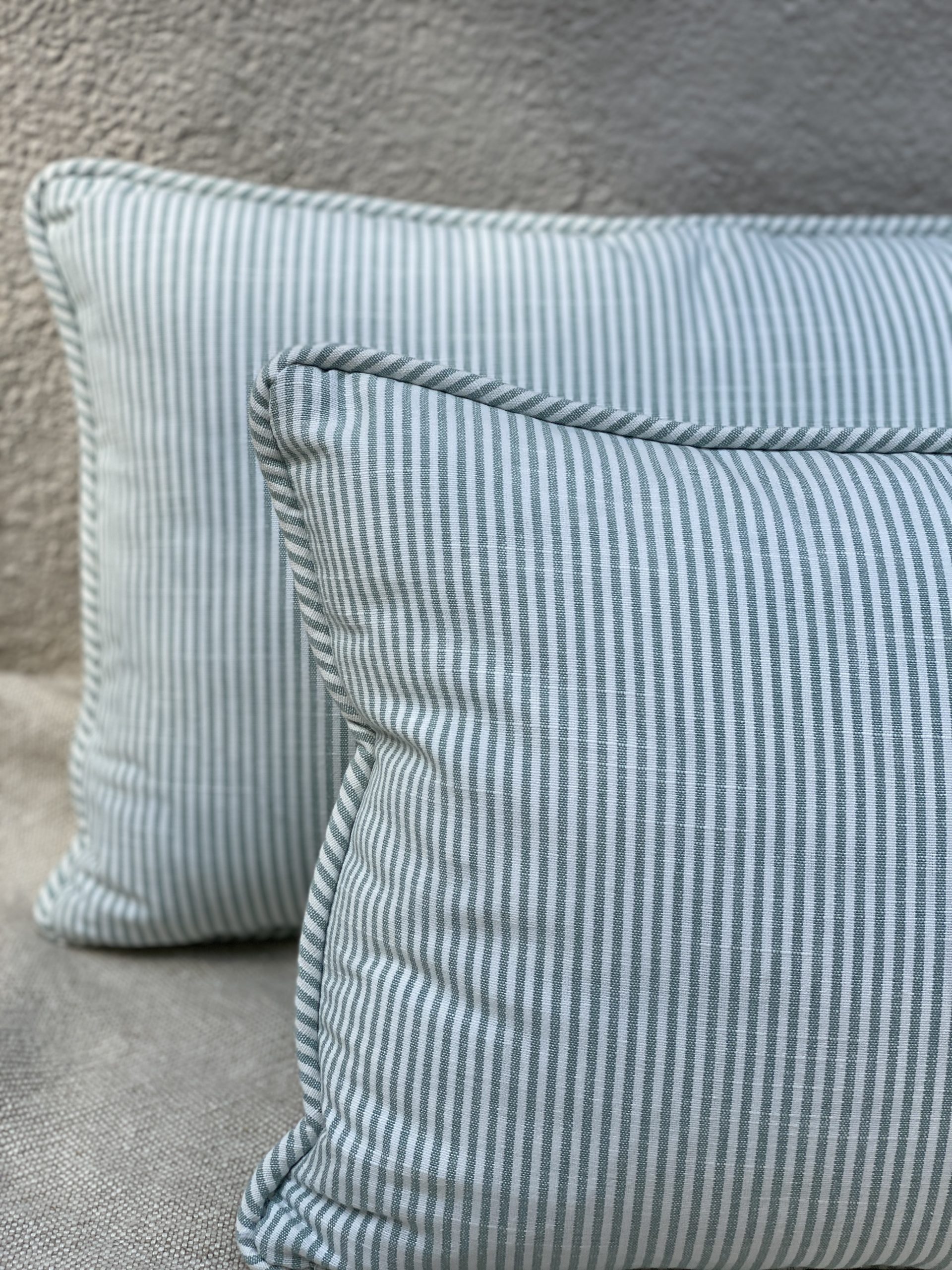 G Studio Pillows