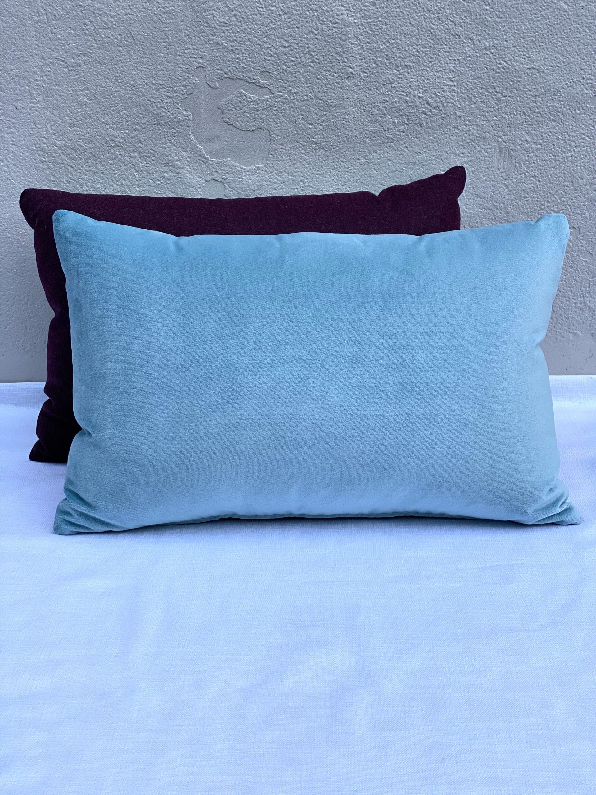Lee Jofa Skye Wool Pillows