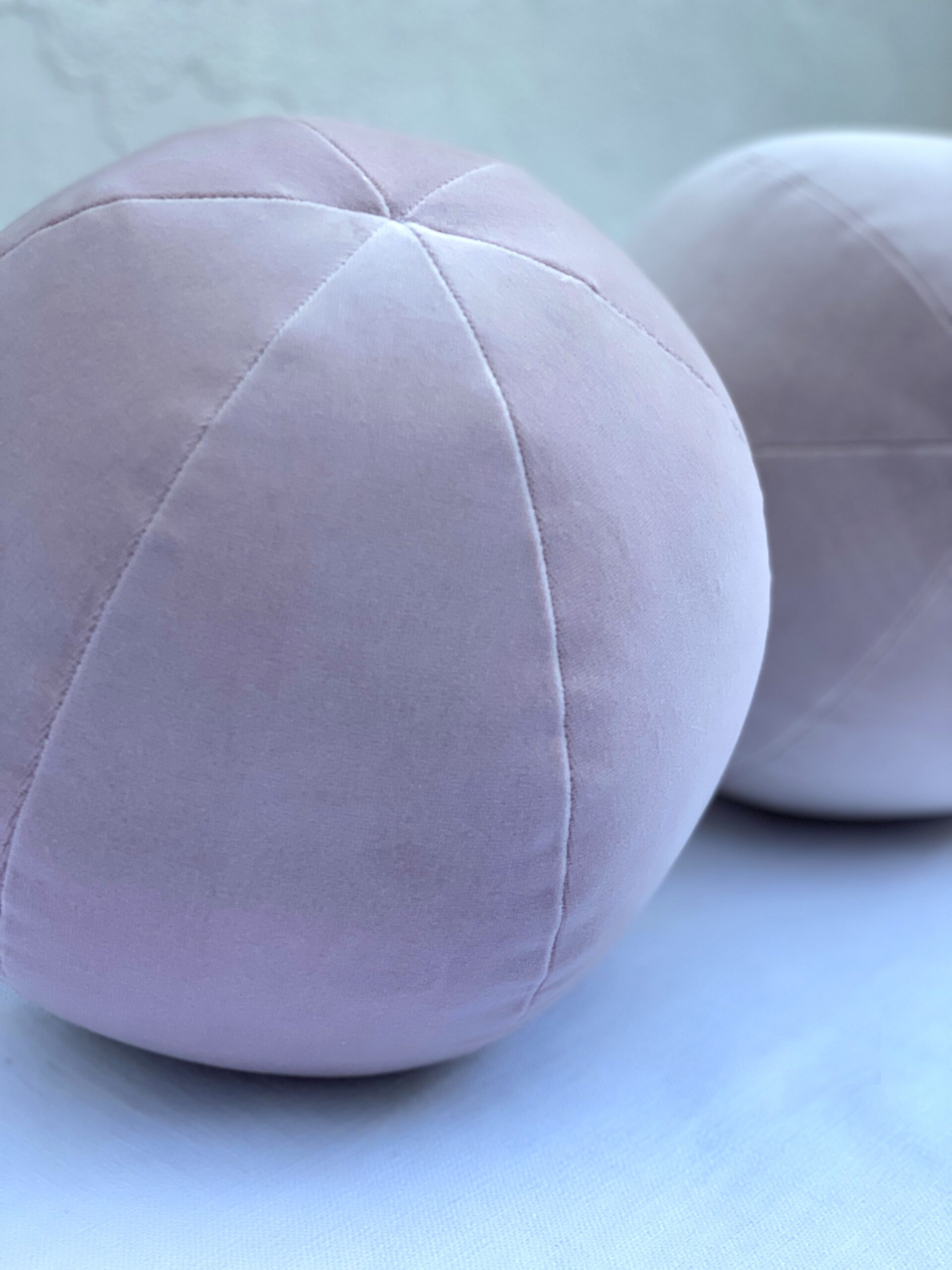 ROMO Forenza Pillows