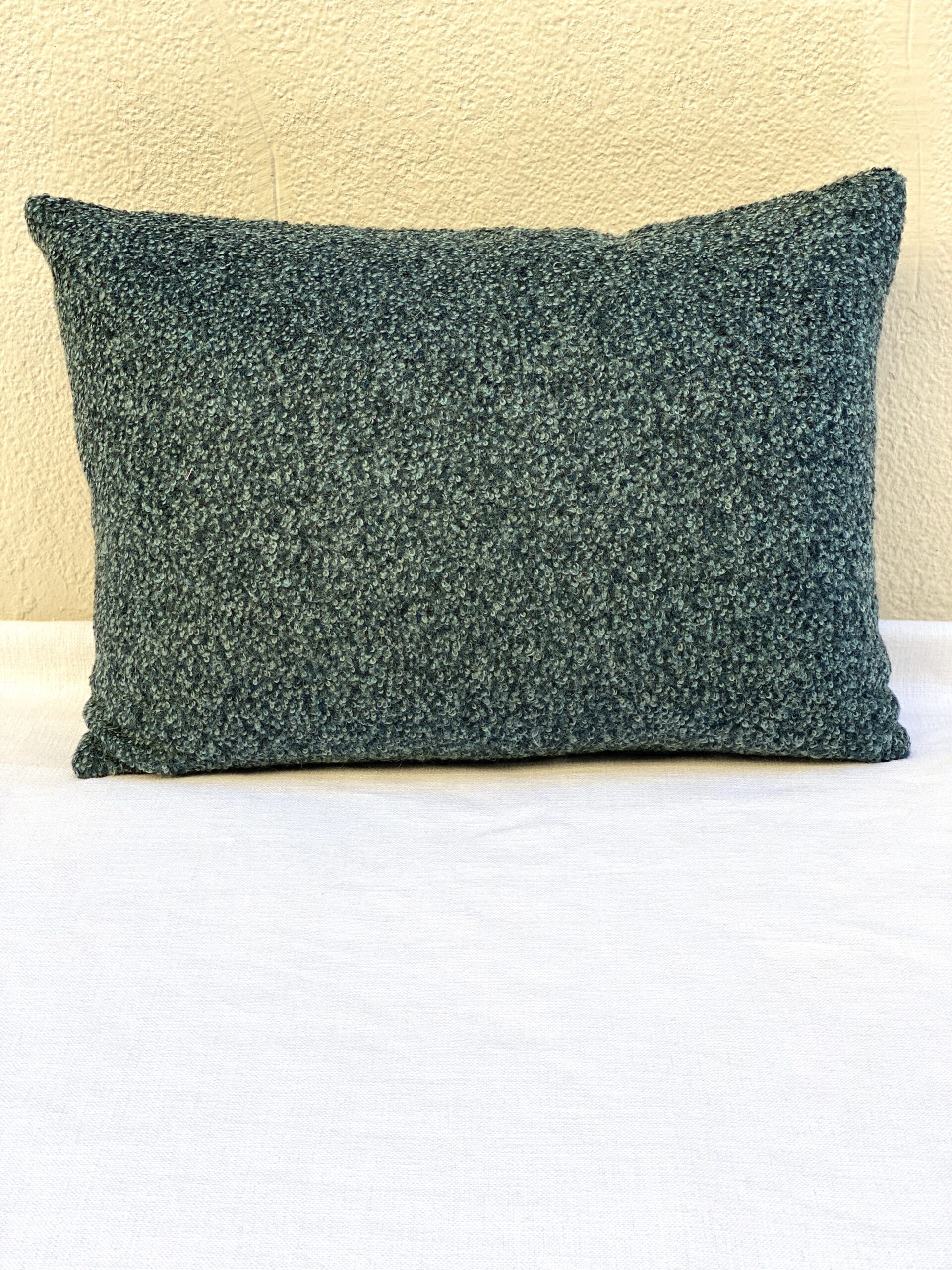 Rogers & Goffigon Paqucha Pillows
