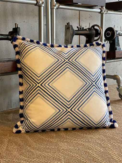 15-blue-pillows1