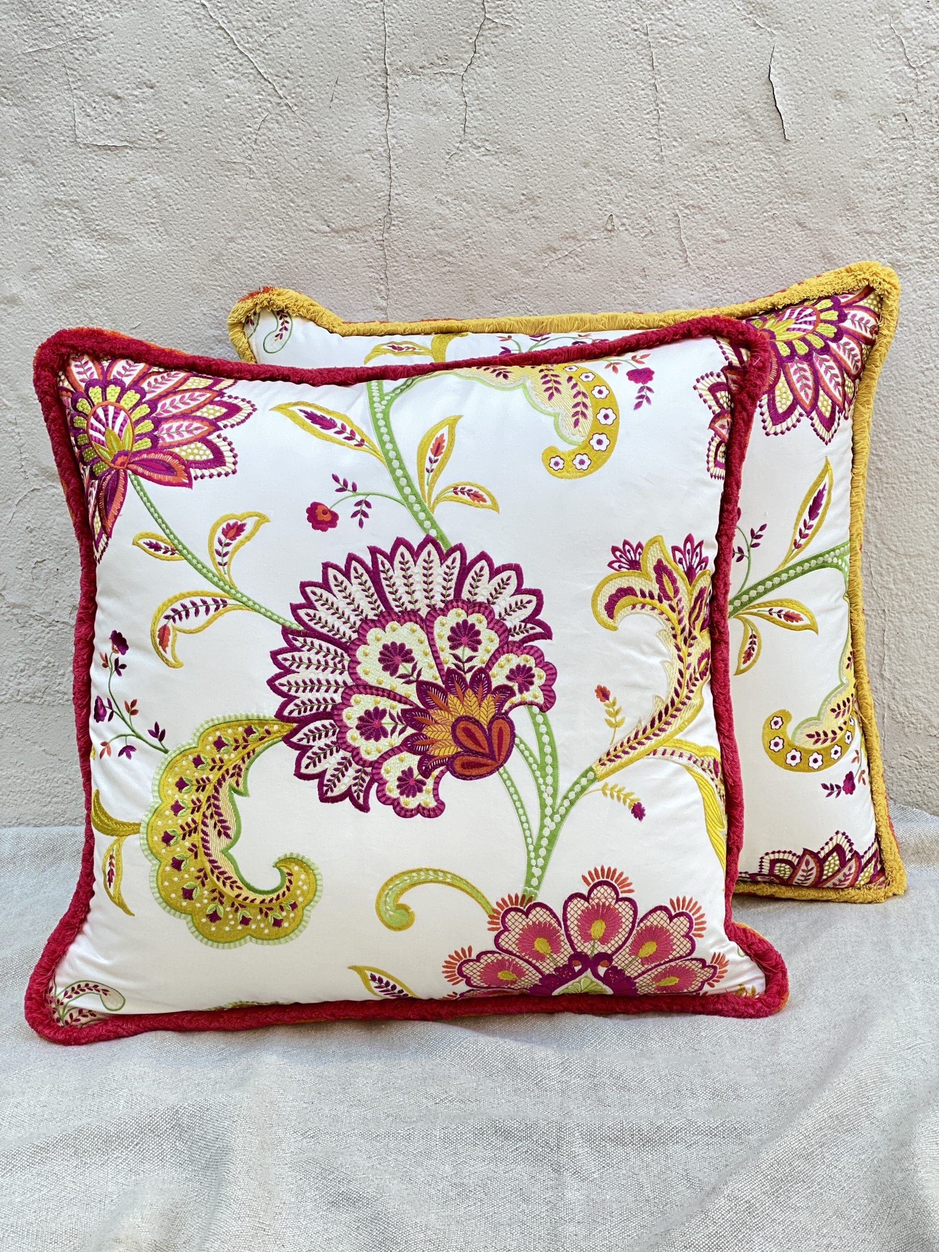 Cowtan & Tout Sona Pillows