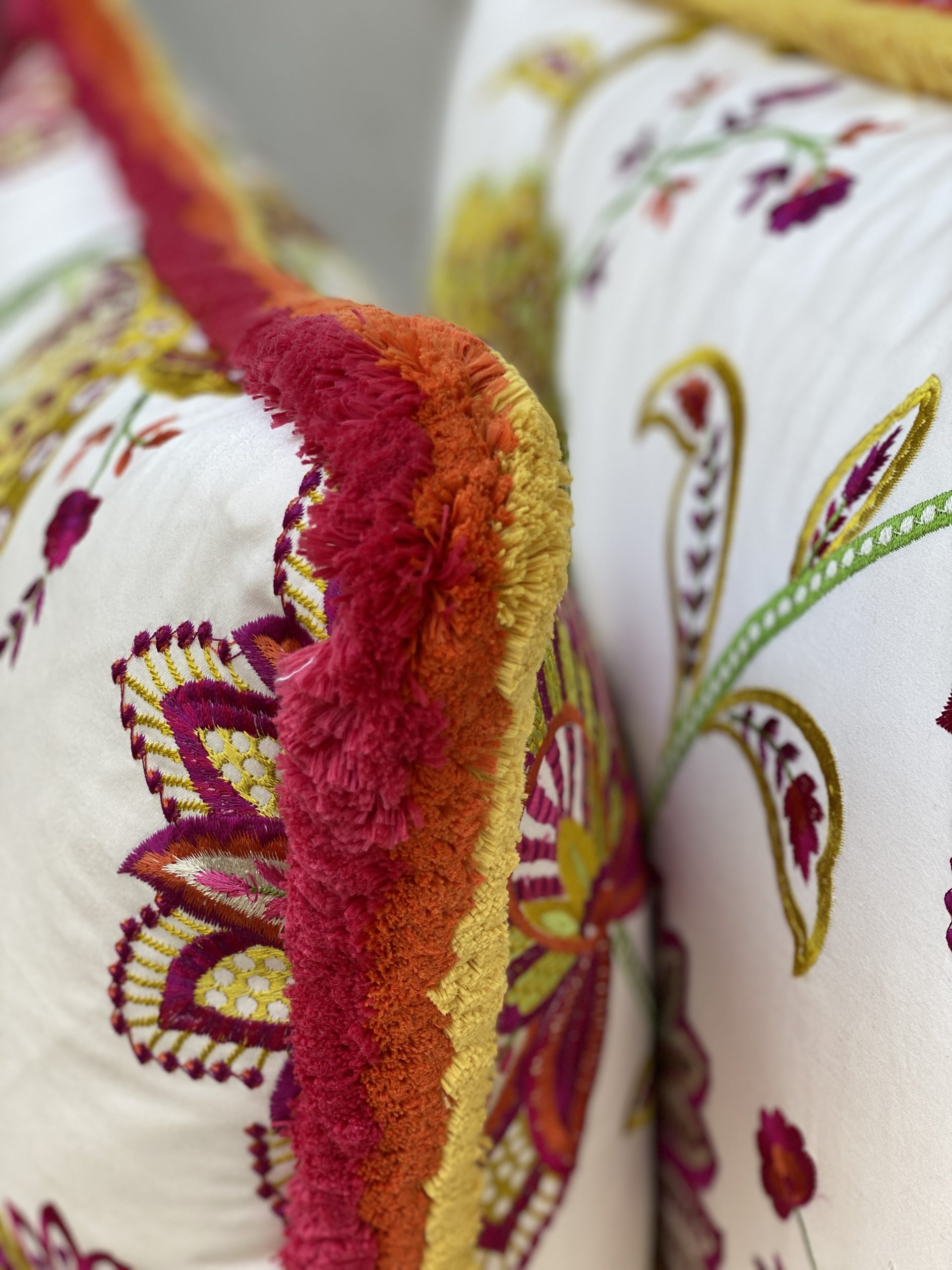 Cowtan & Tout Sona Pillows