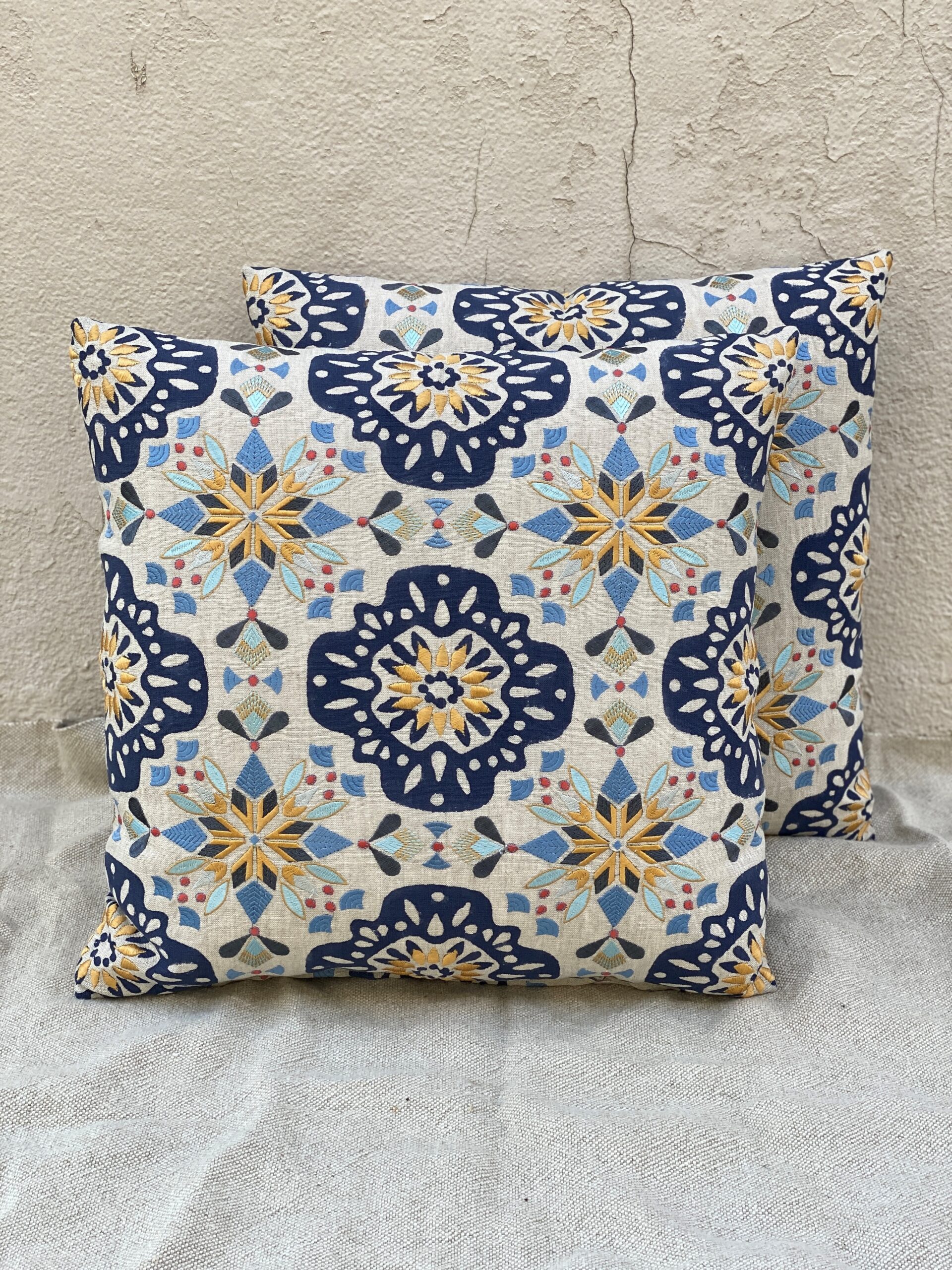 TOBE Design Square Pillows