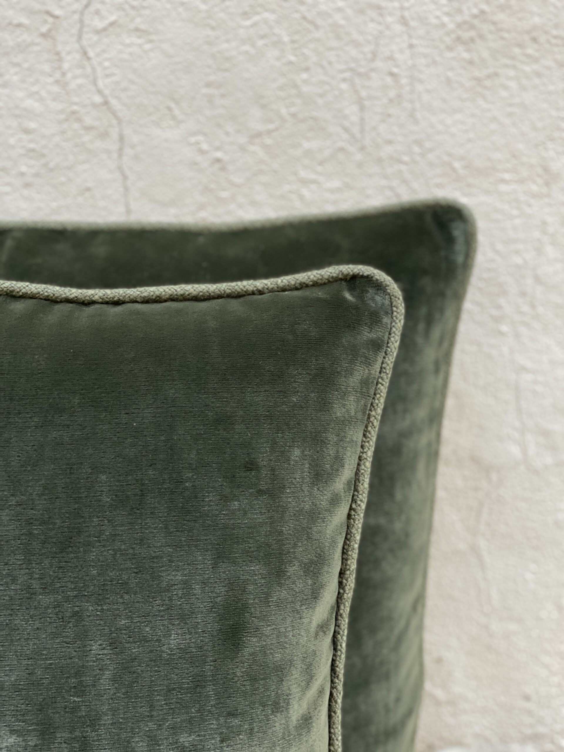 Rogers & Goffigon Pillows
