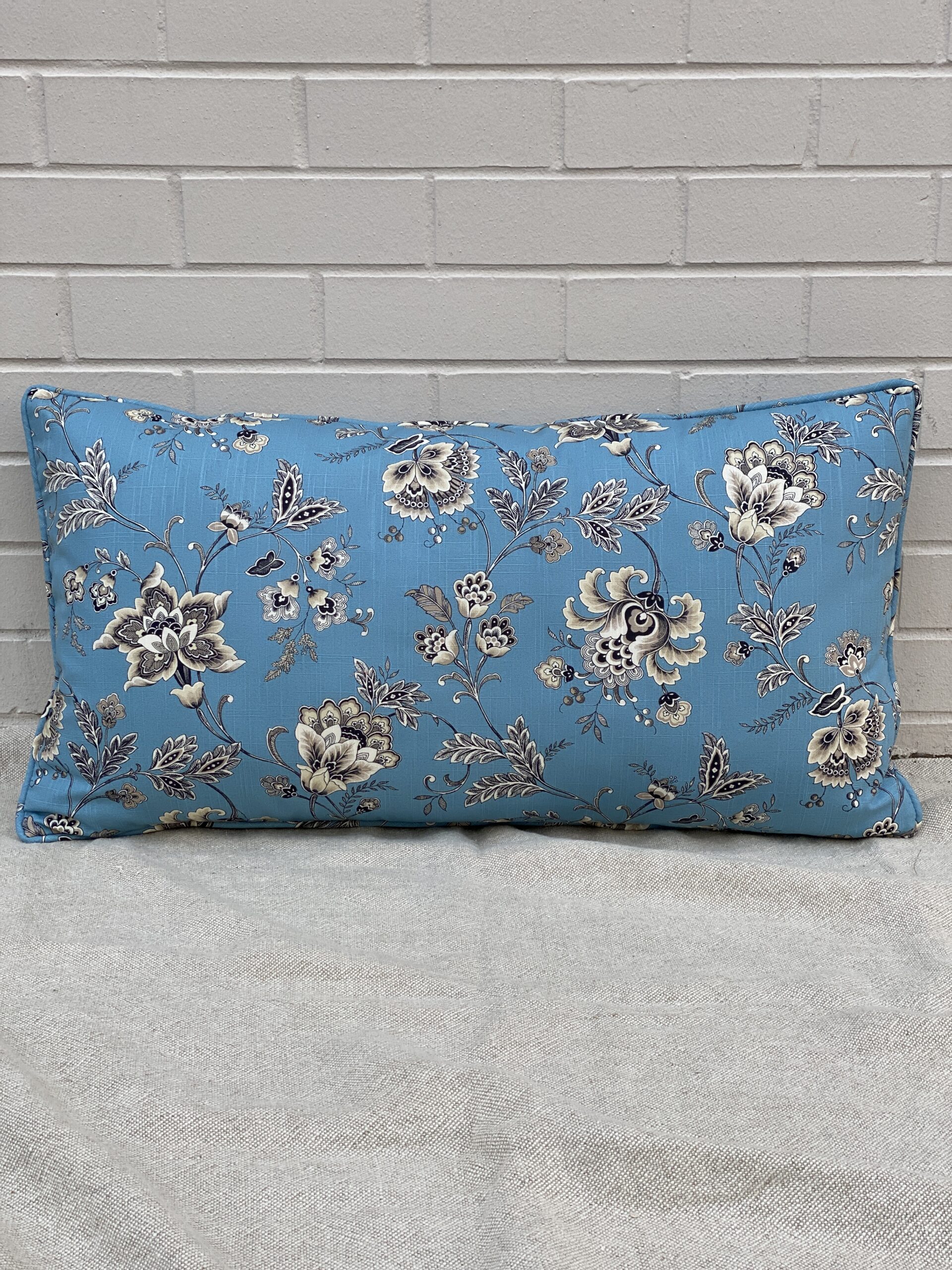 P/Kauffman Pillows