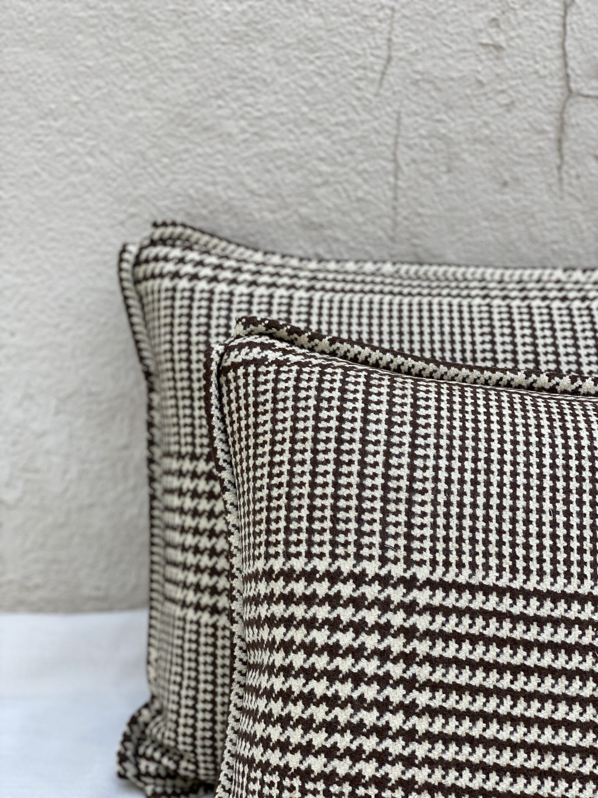 Rectangle Holland & Sherry Pillows