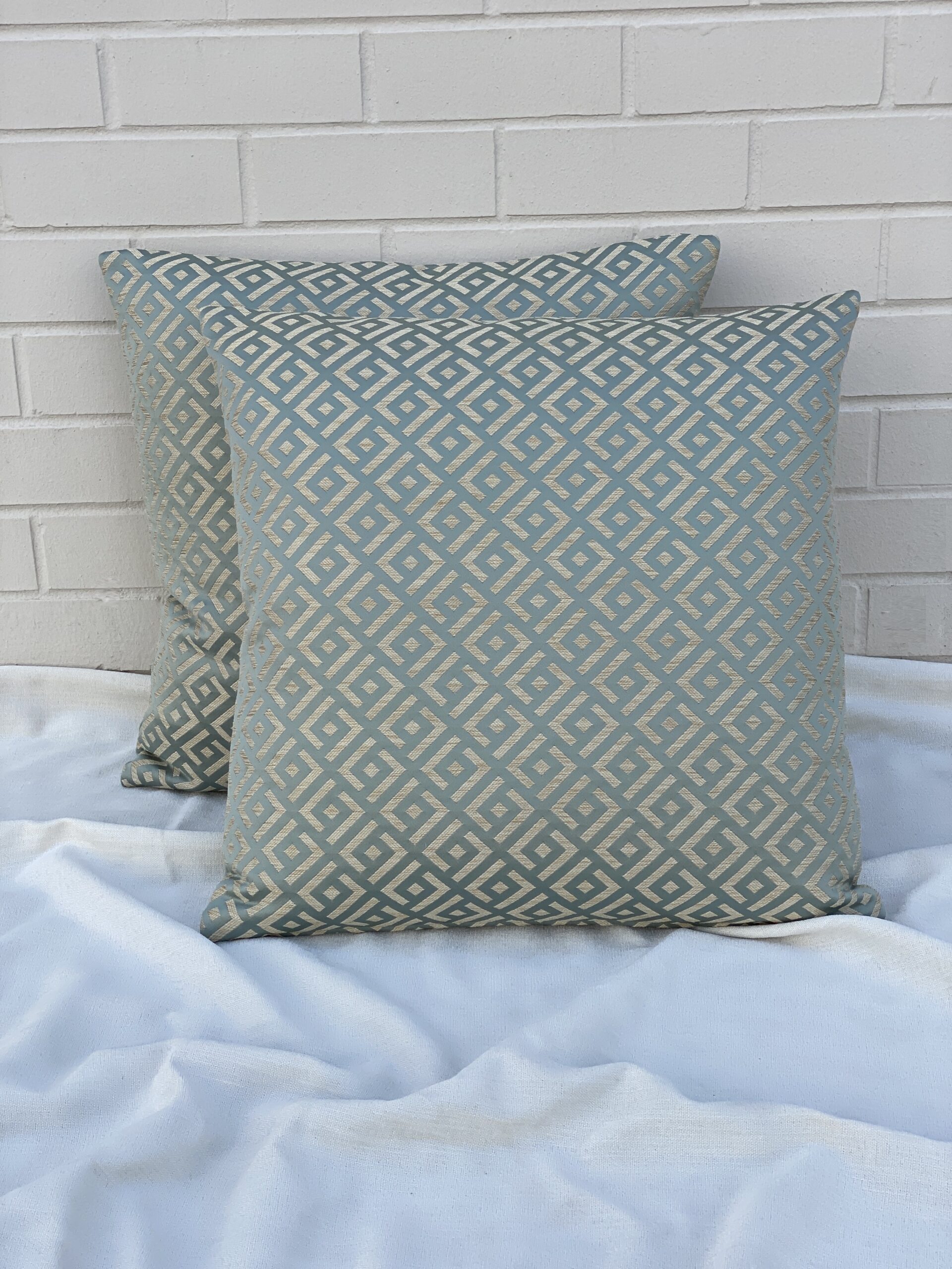 Manuel Canovas Pillows