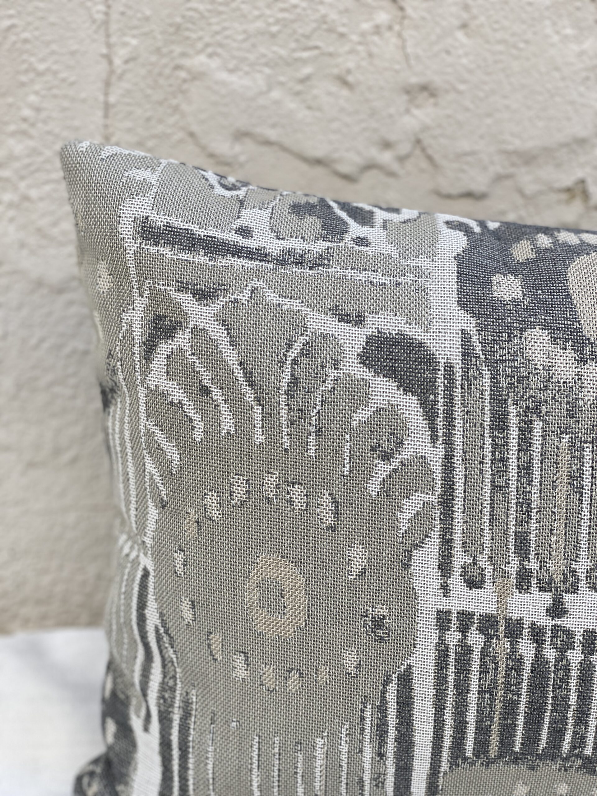 Outdoor Lumbar Pillow