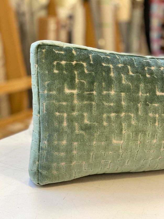 5-rectangle-pillow2