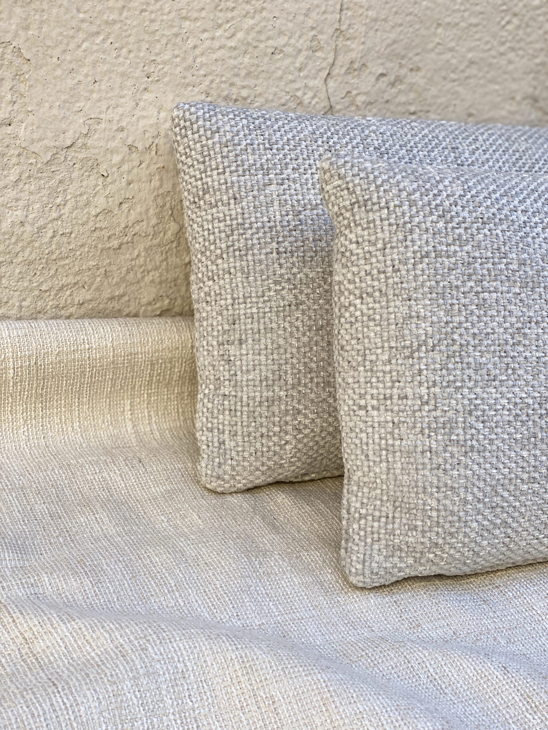 Glant Pillows