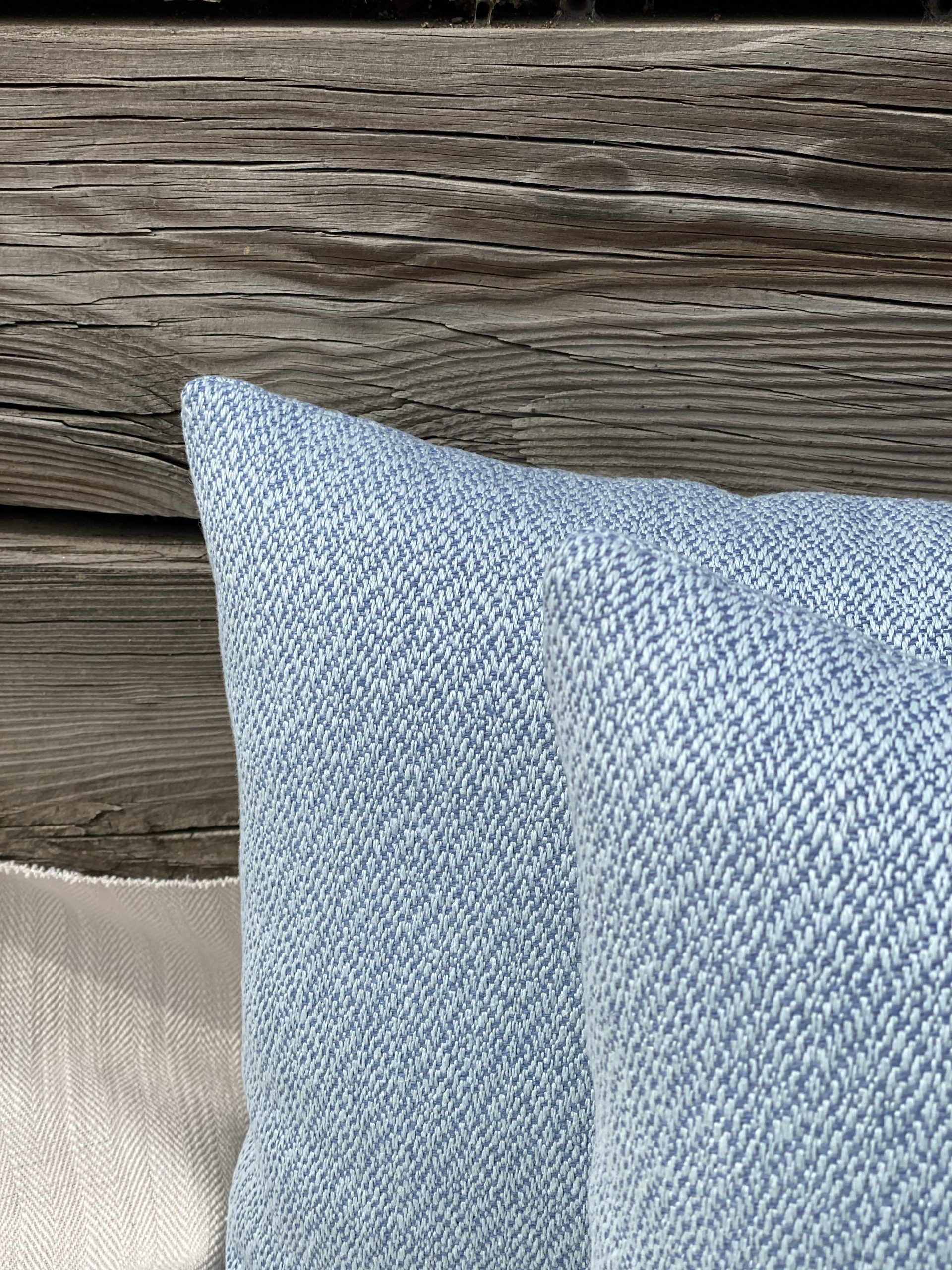 Outdoor Linen Pillows