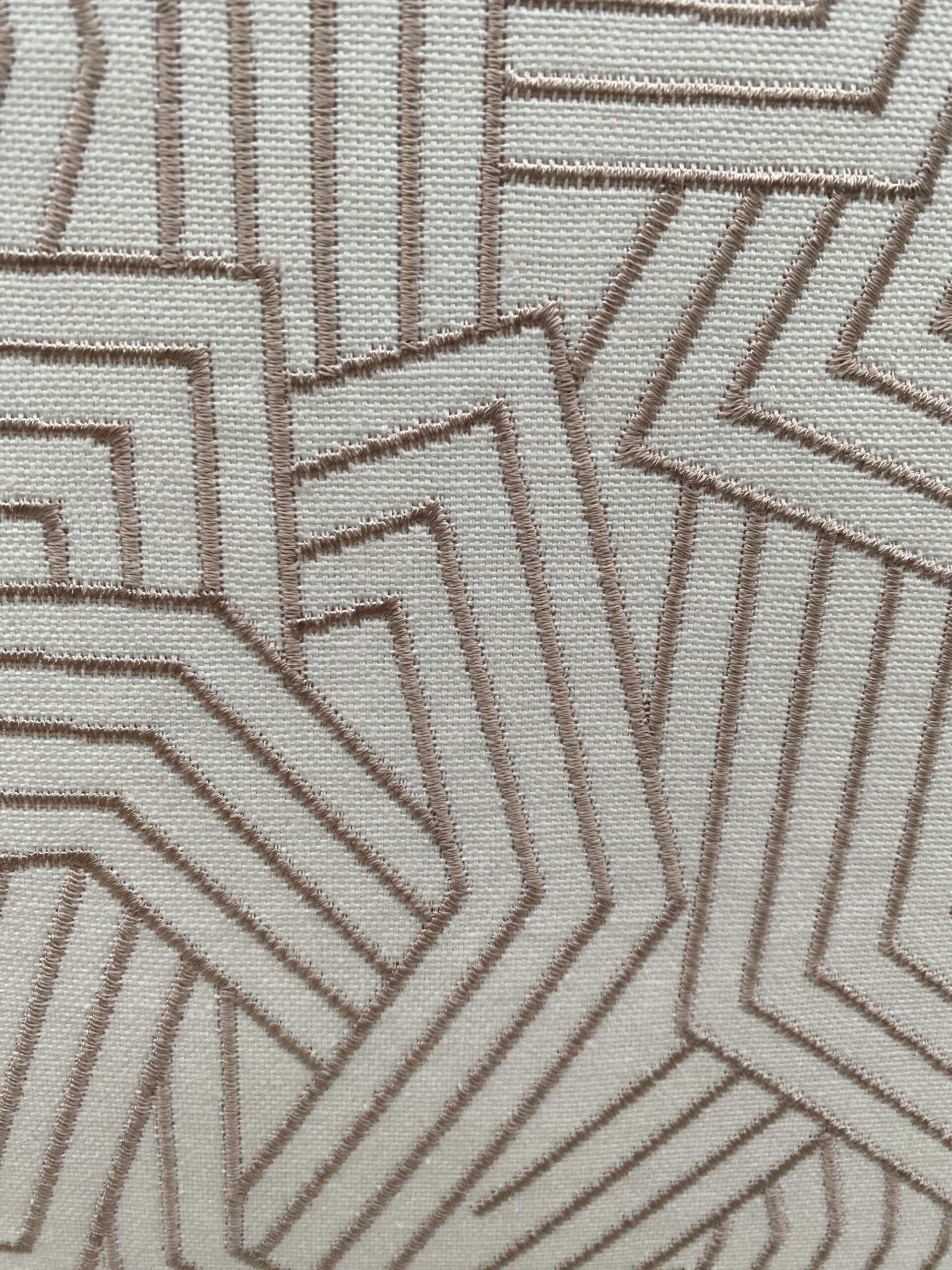 Trend Geometric Pillows