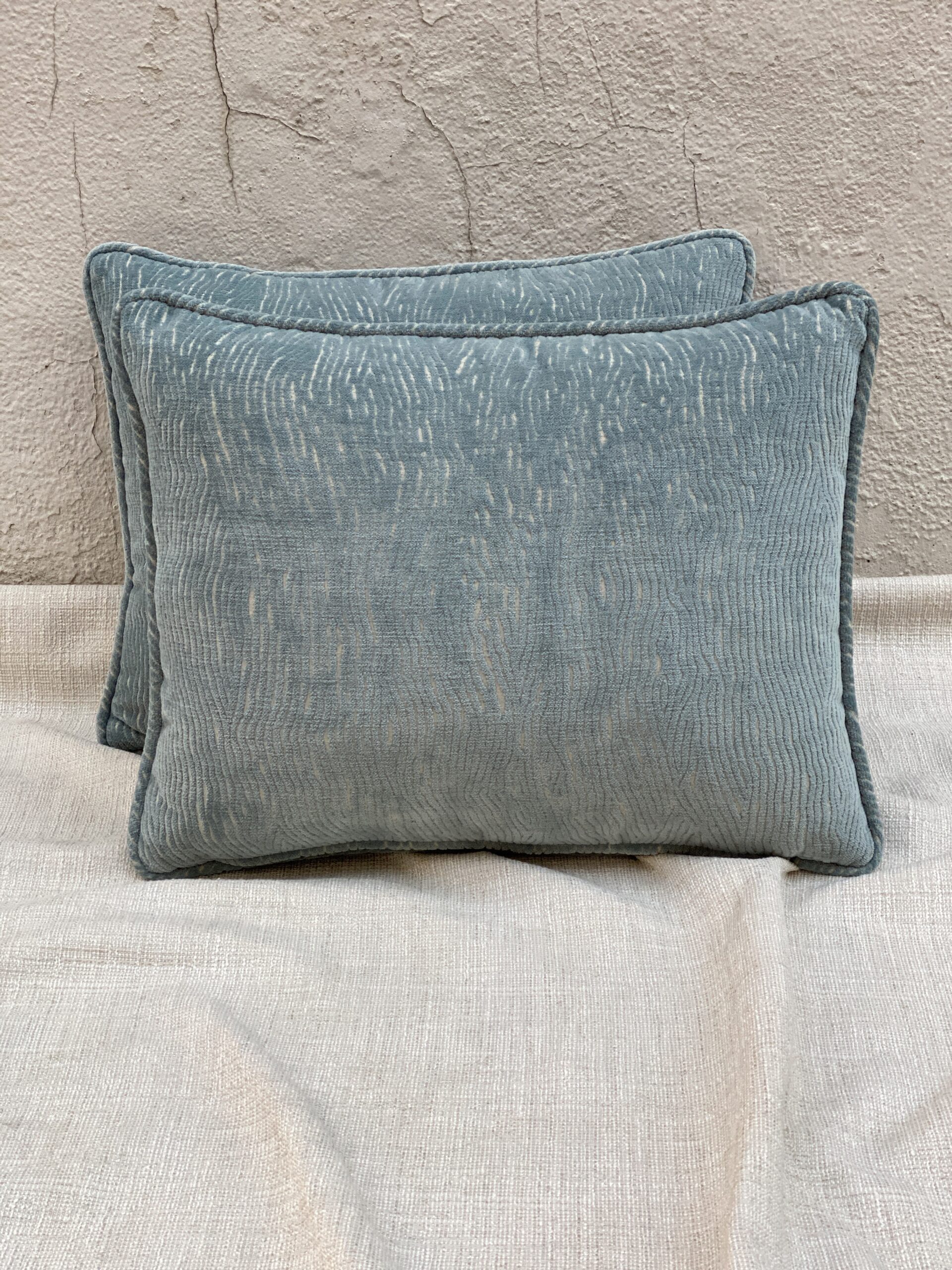 Anzea Mind Bender Pillows