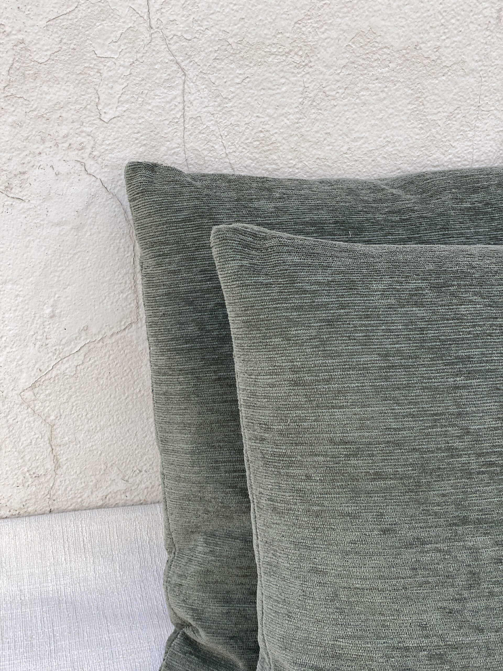Glant Lakewood Pillows