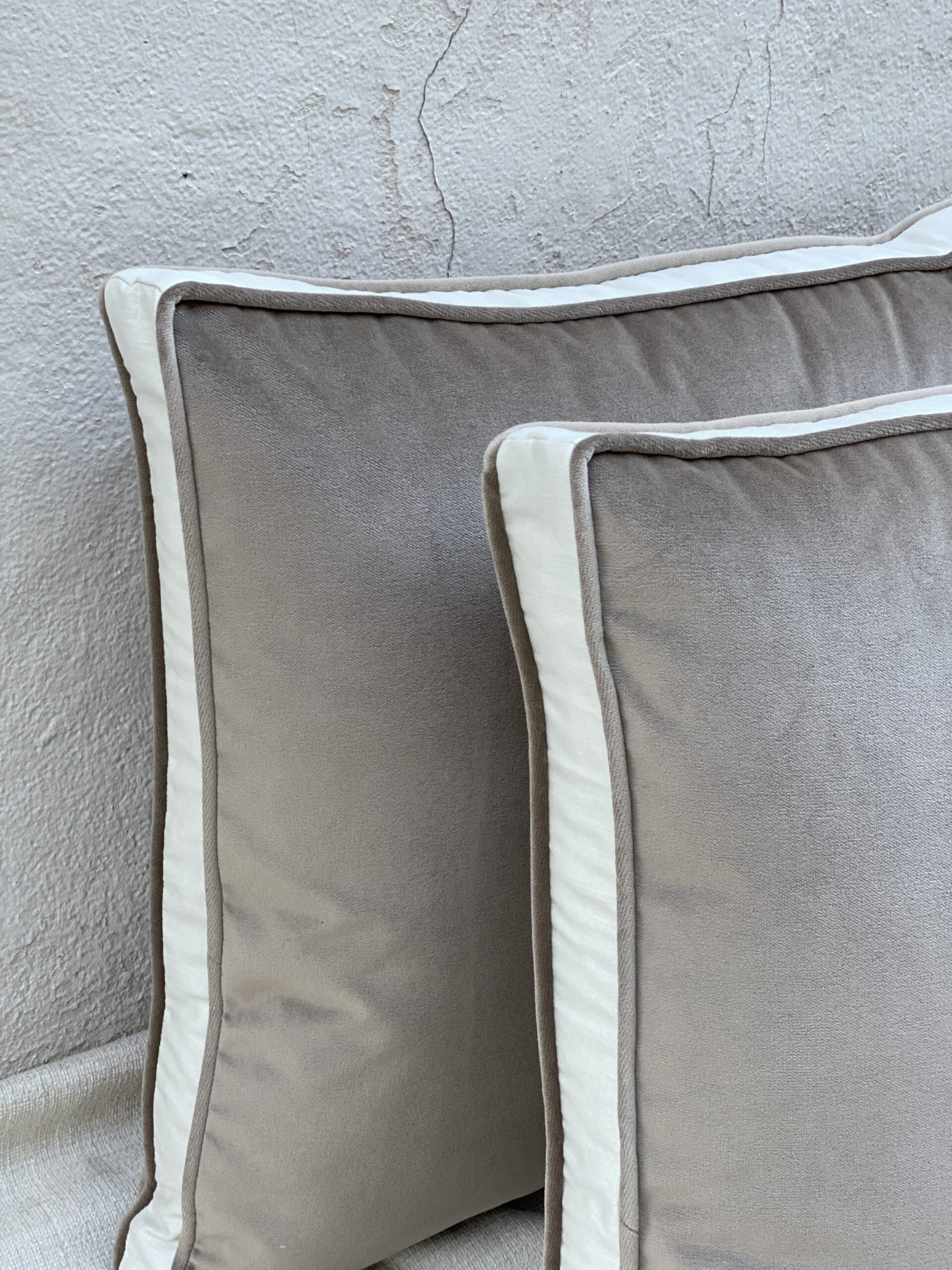 Schumacher Rocky Performance Velvet Pillows Doe