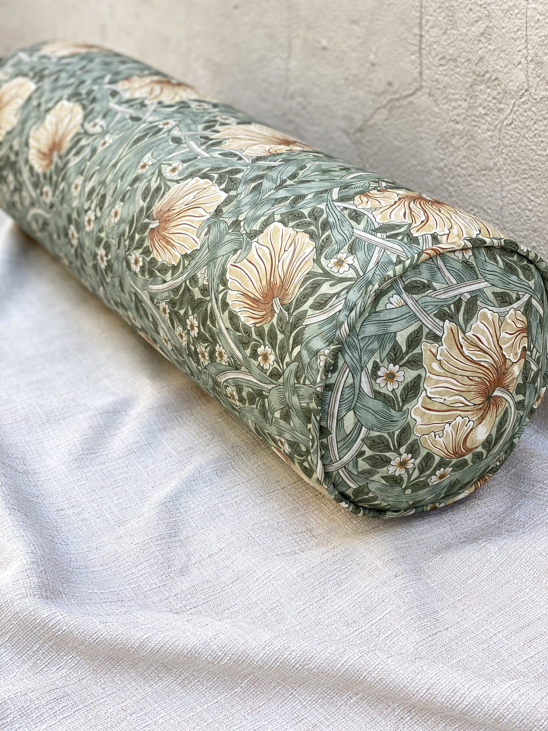 Morris & Co. Pimpernell Pillows