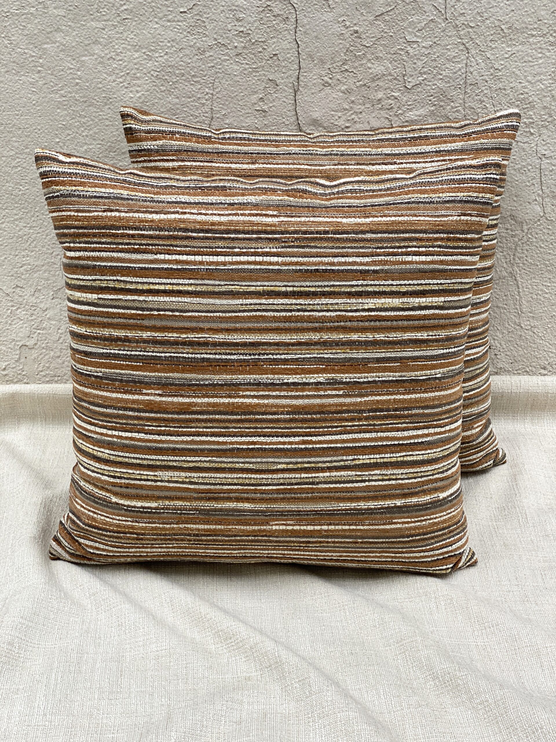 Maxwell Carlsbad Pillows